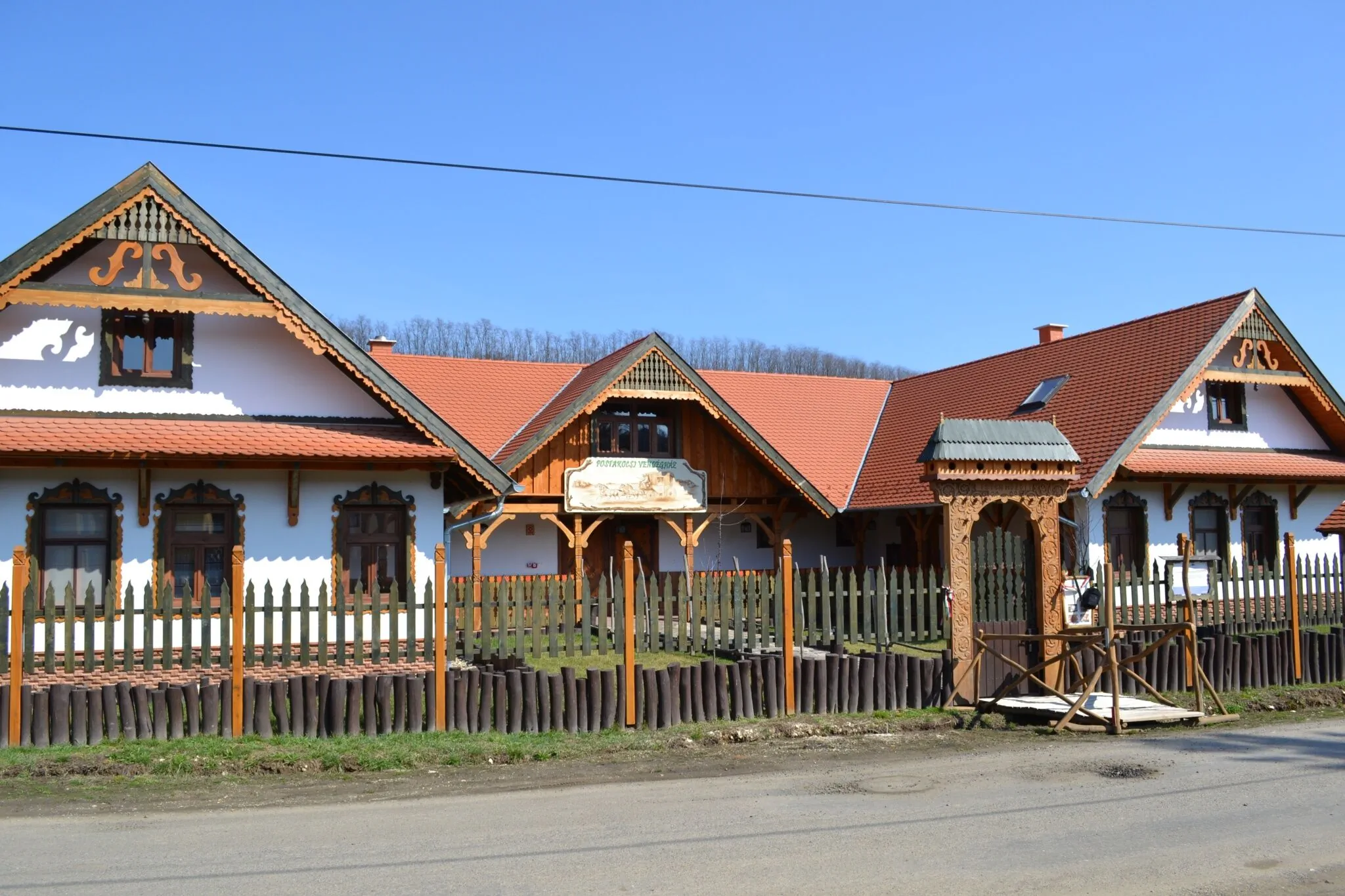 Postakocsi Vendégház Nőtincs – Nőtincs, Ungaria