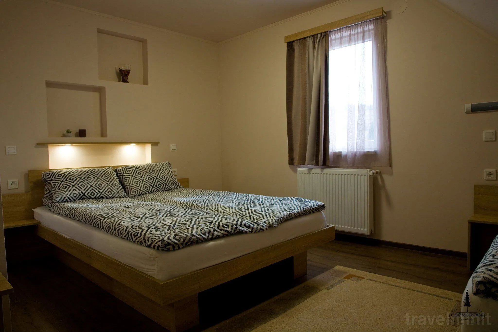 Casa de oaspeți Csomortáni Șoimeni - foto 1