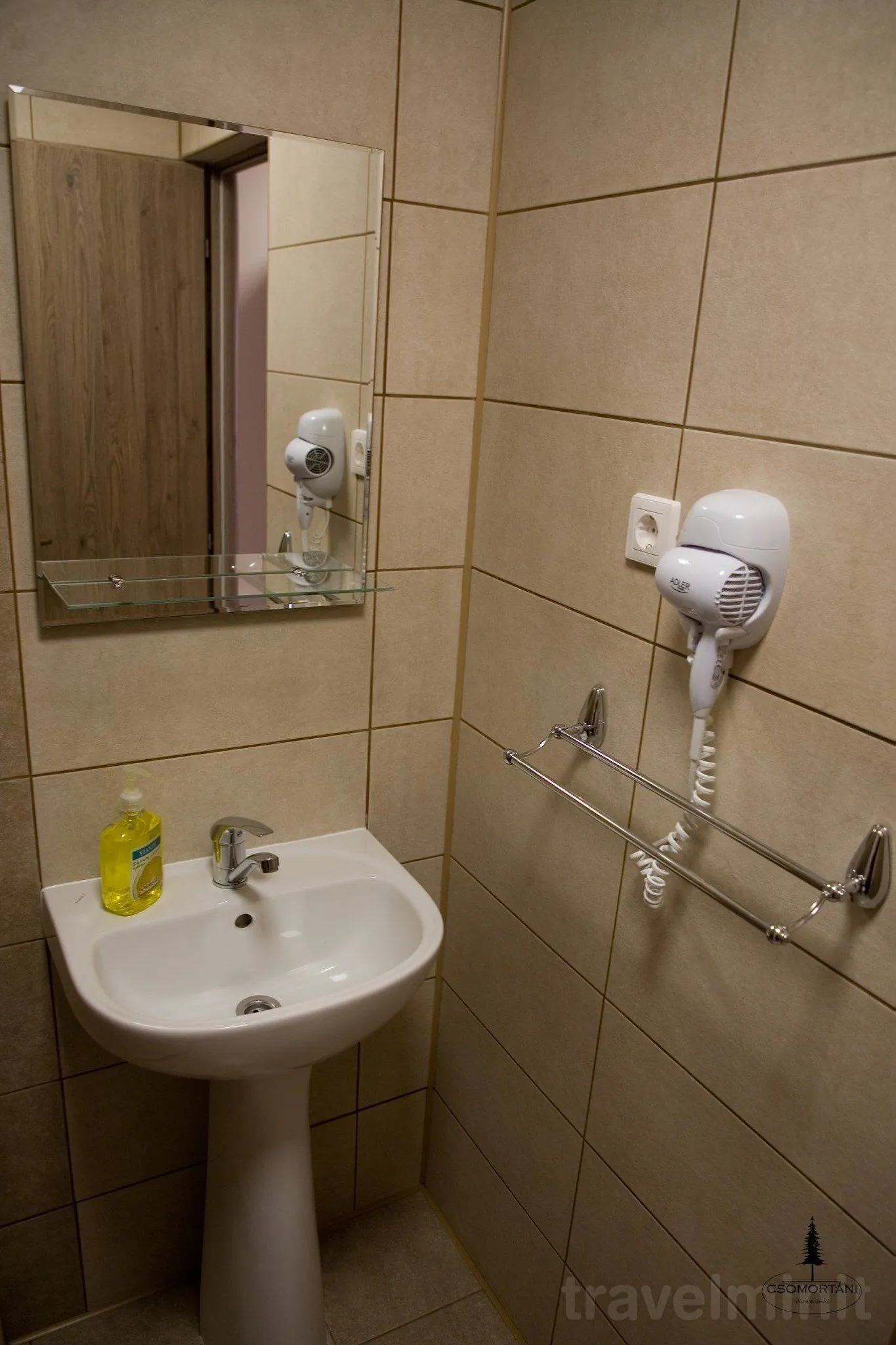 Casa de oaspeți Csomortáni Șoimeni - foto 3