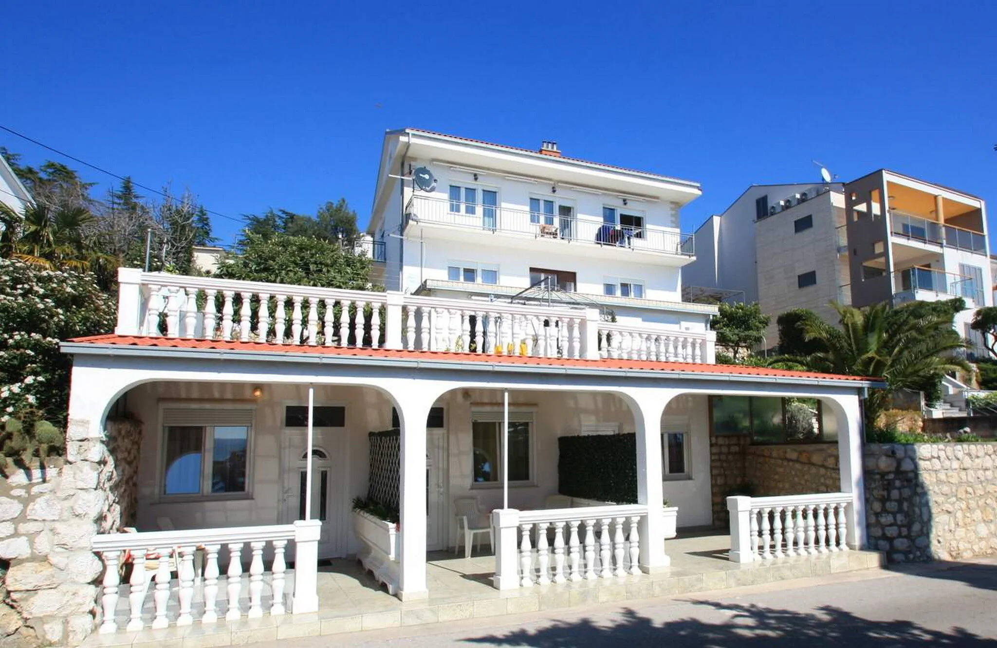 Apartmani Antak Dramalj - foto 1
