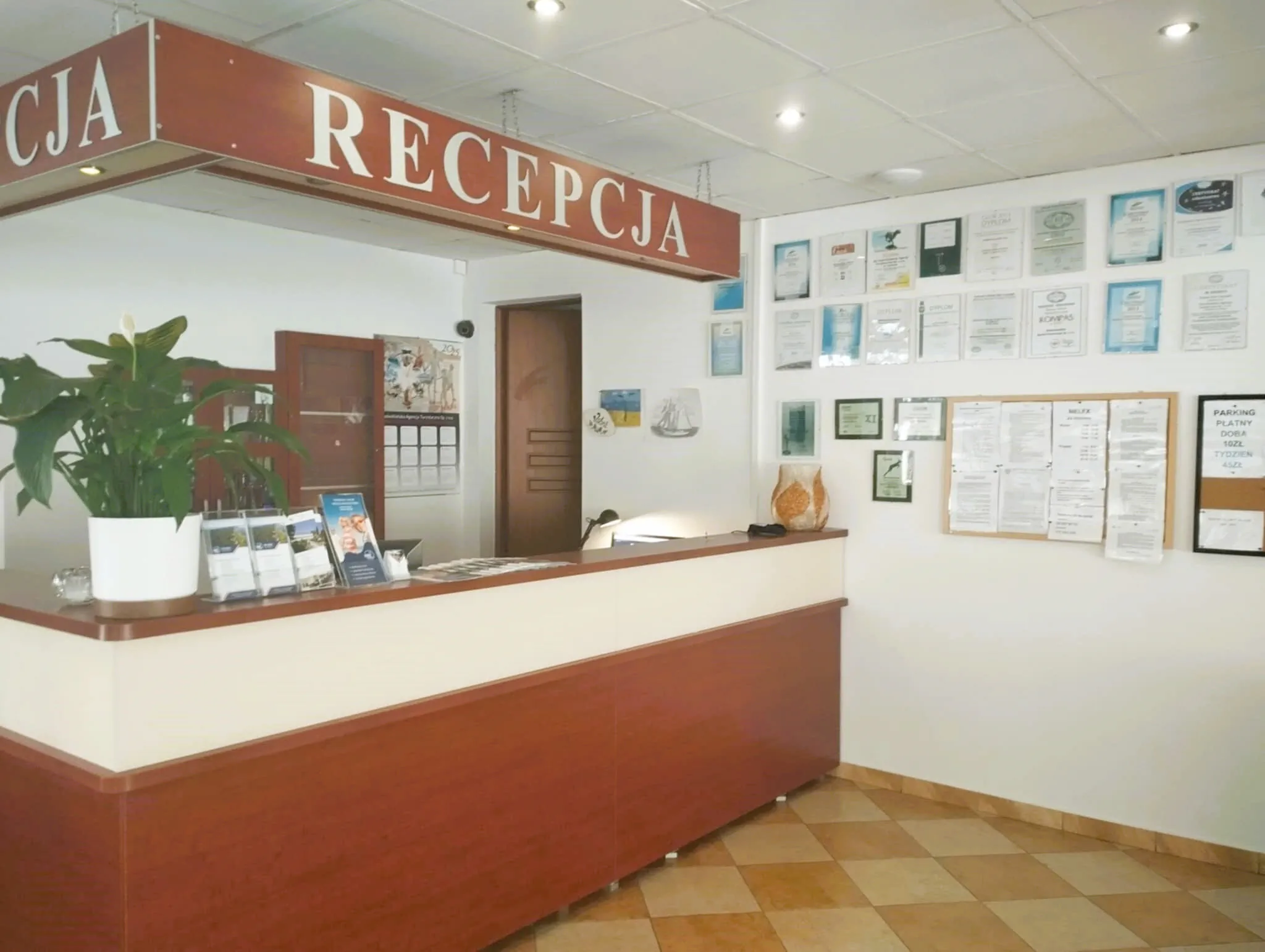 Ośrodek Wypoczynkowy Eden Kąty Rybackie  – Kąty Rybackie, Polonia