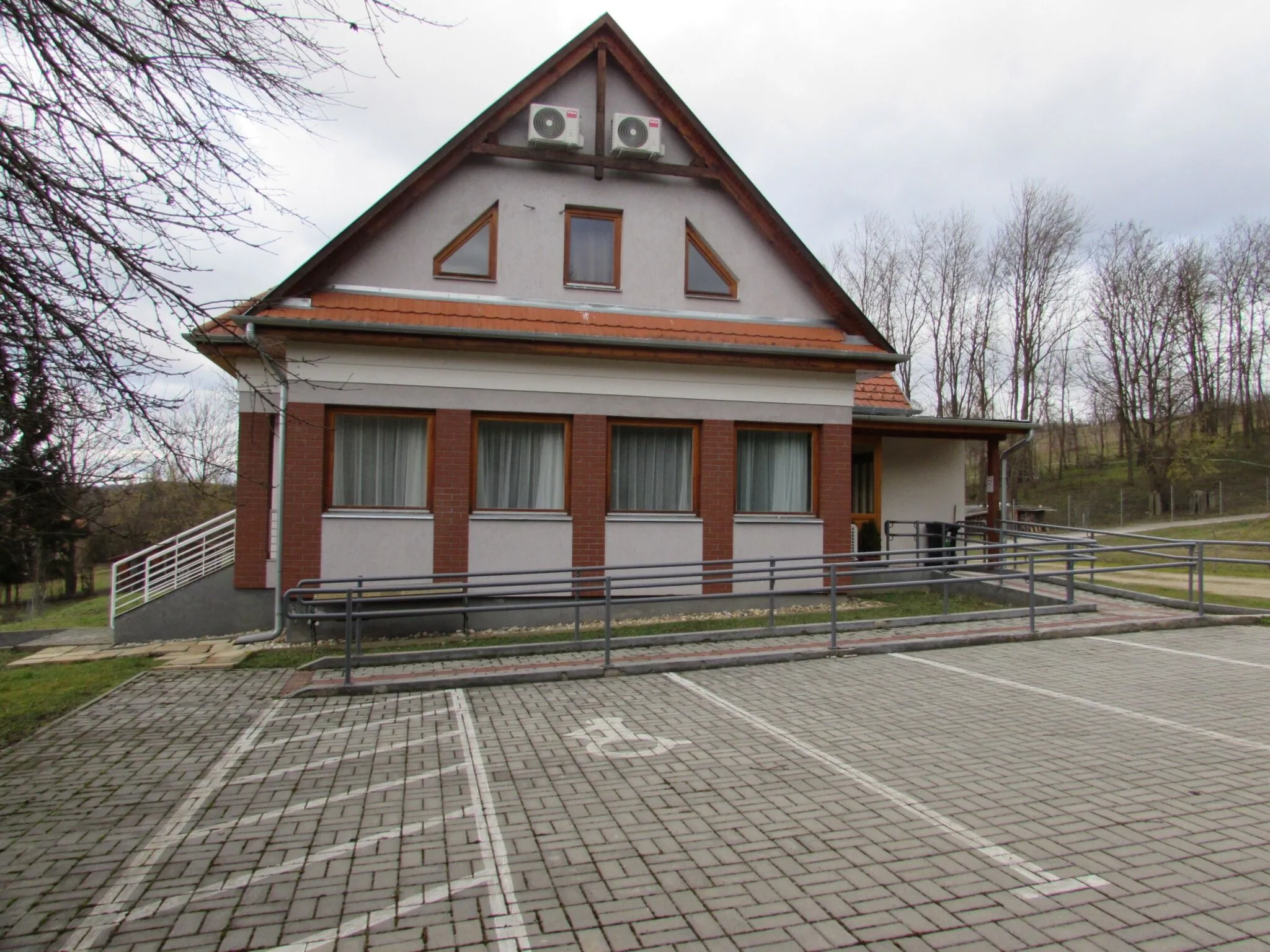 Kiscsehi Turistaház Kiscsehi - foto 2