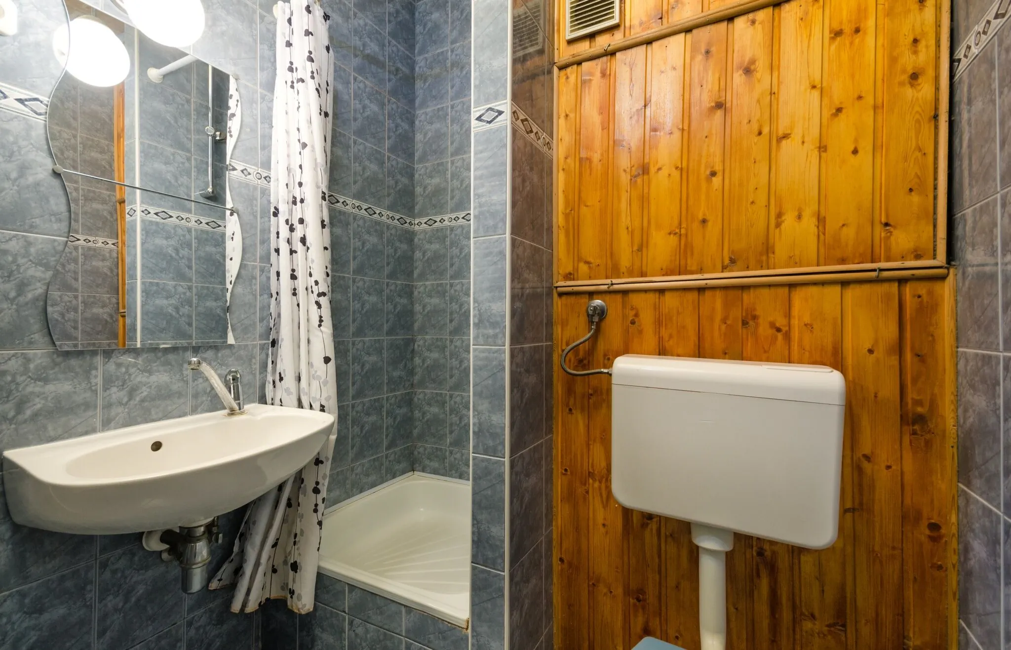 Tavasz Studio Apartmanok Budapest – Budapesta, Ungaria