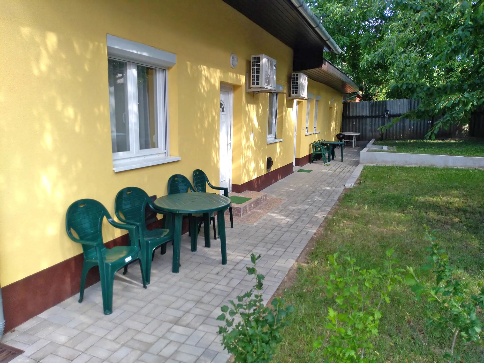 NAPFÉNY Apartmanok Balatonföldvár - foto 1