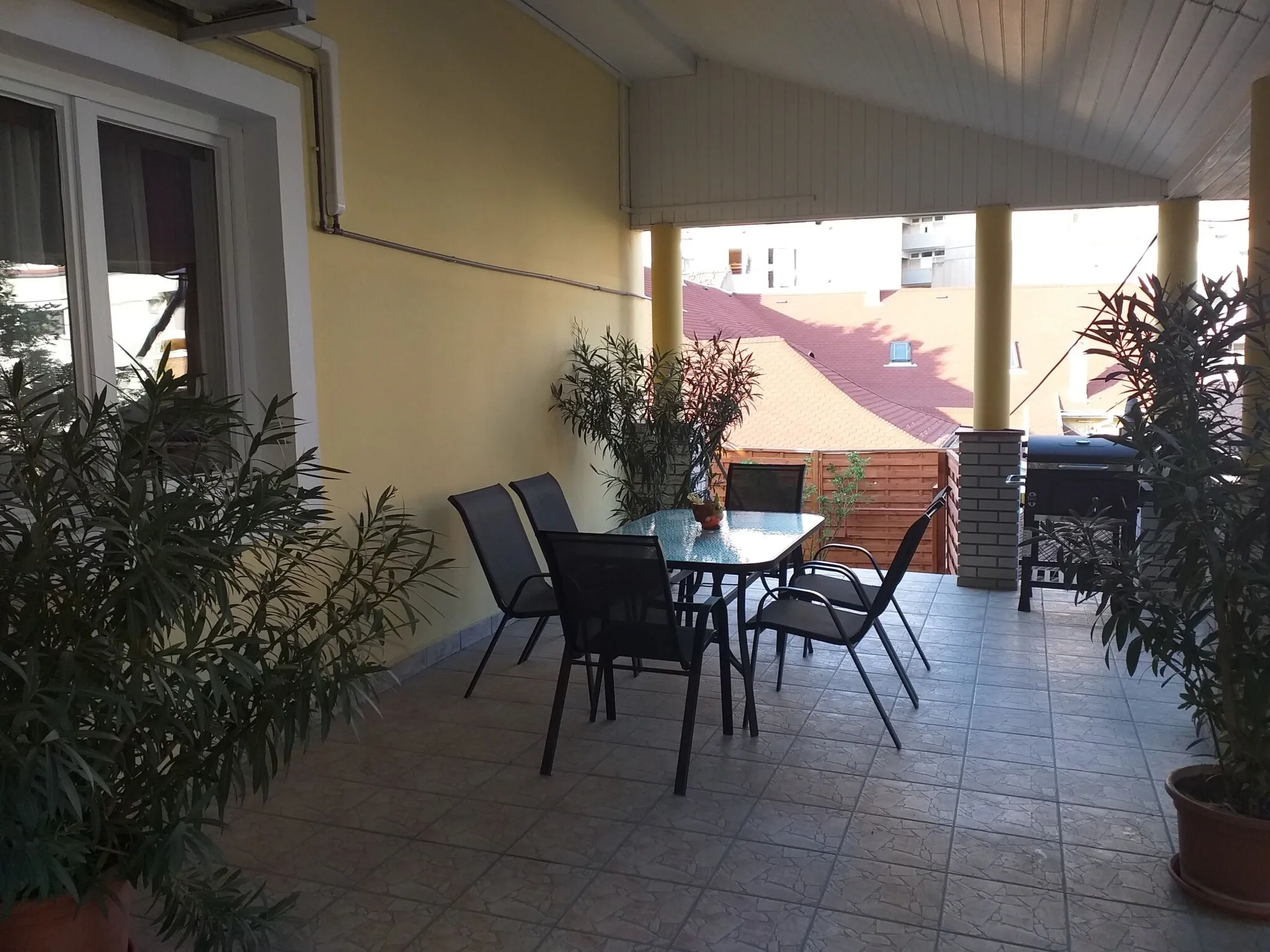 Szitakötő Apartmanház Eger – Eger, Ungaria