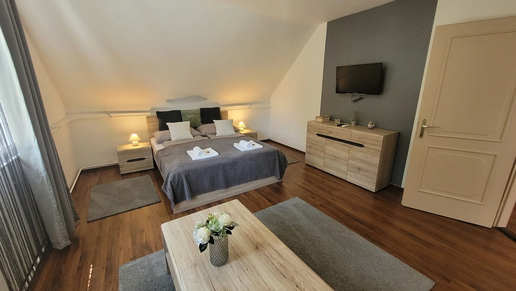 Szitakötő Apartmanház Eger – Eger, Ungaria
