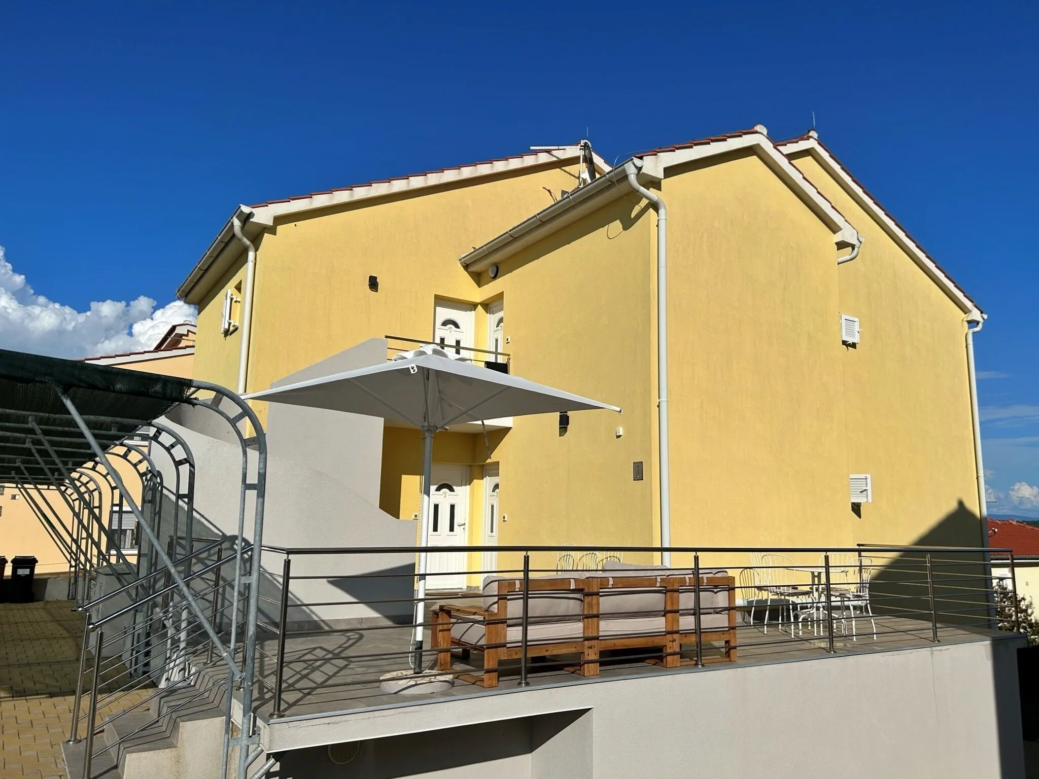 Apartments Pinta de Sol Cizici – Dobrinj, Croația