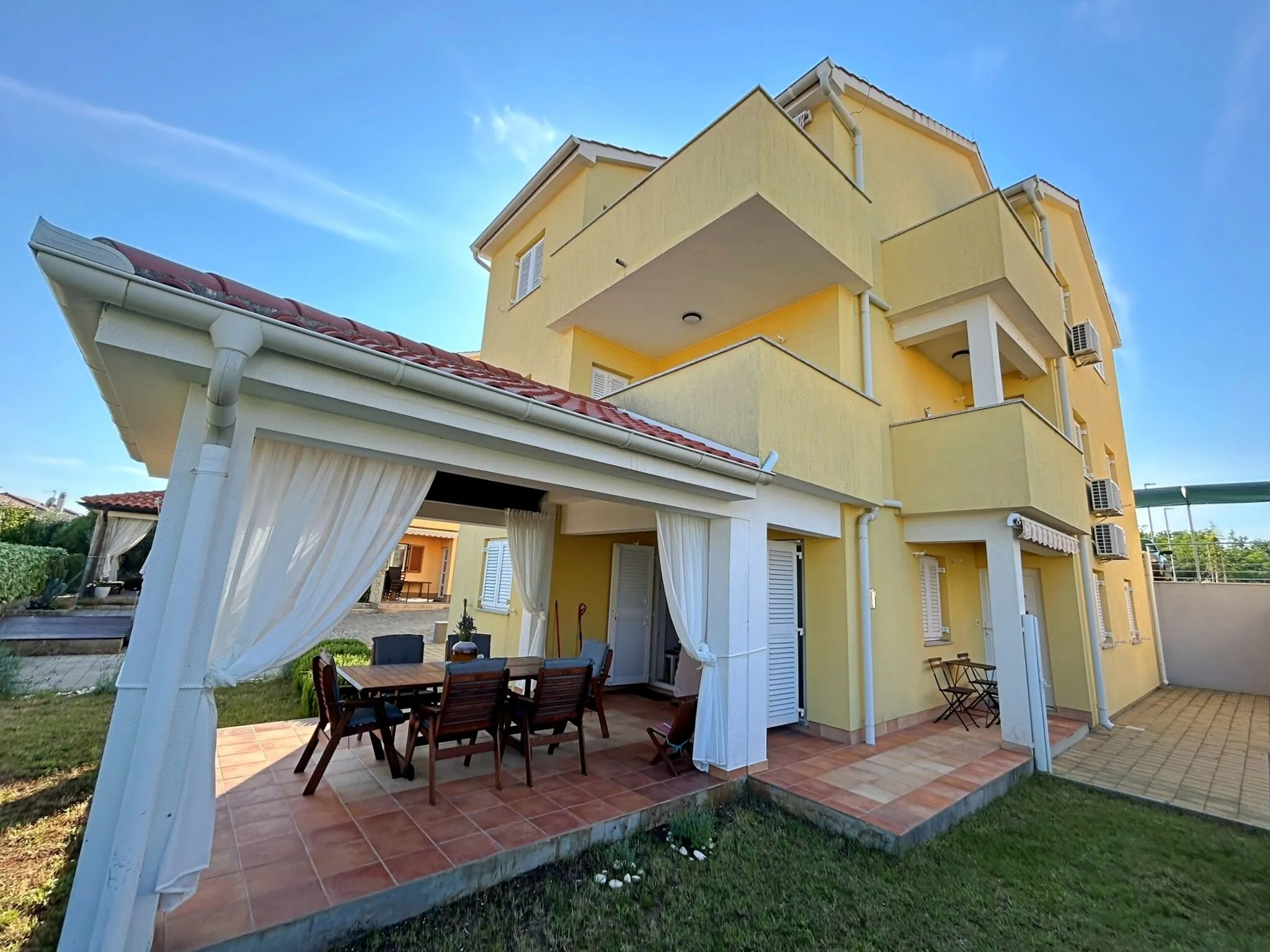 Apartments Pinta de Sol Cizici – Dobrinj, Croația