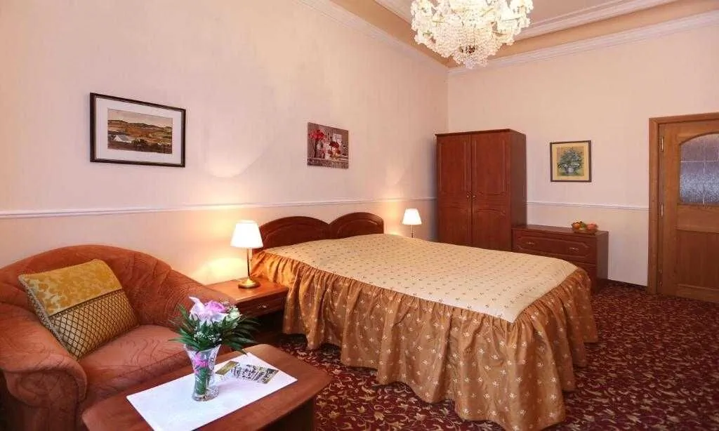 Lázeňský hotel PURKYNĚ Karlovy Vary – Karlovy Vary, Česká republika