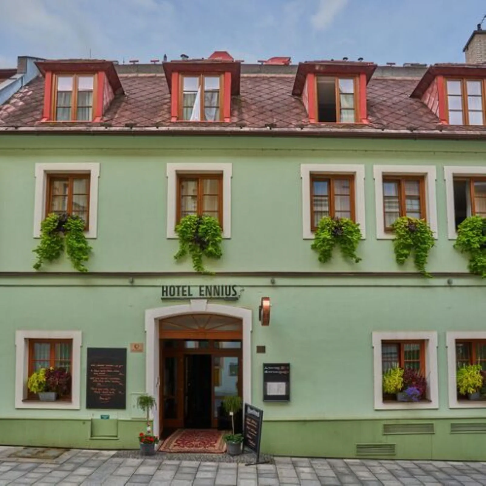 Hotel ENNIUS Klatovy - foto 1