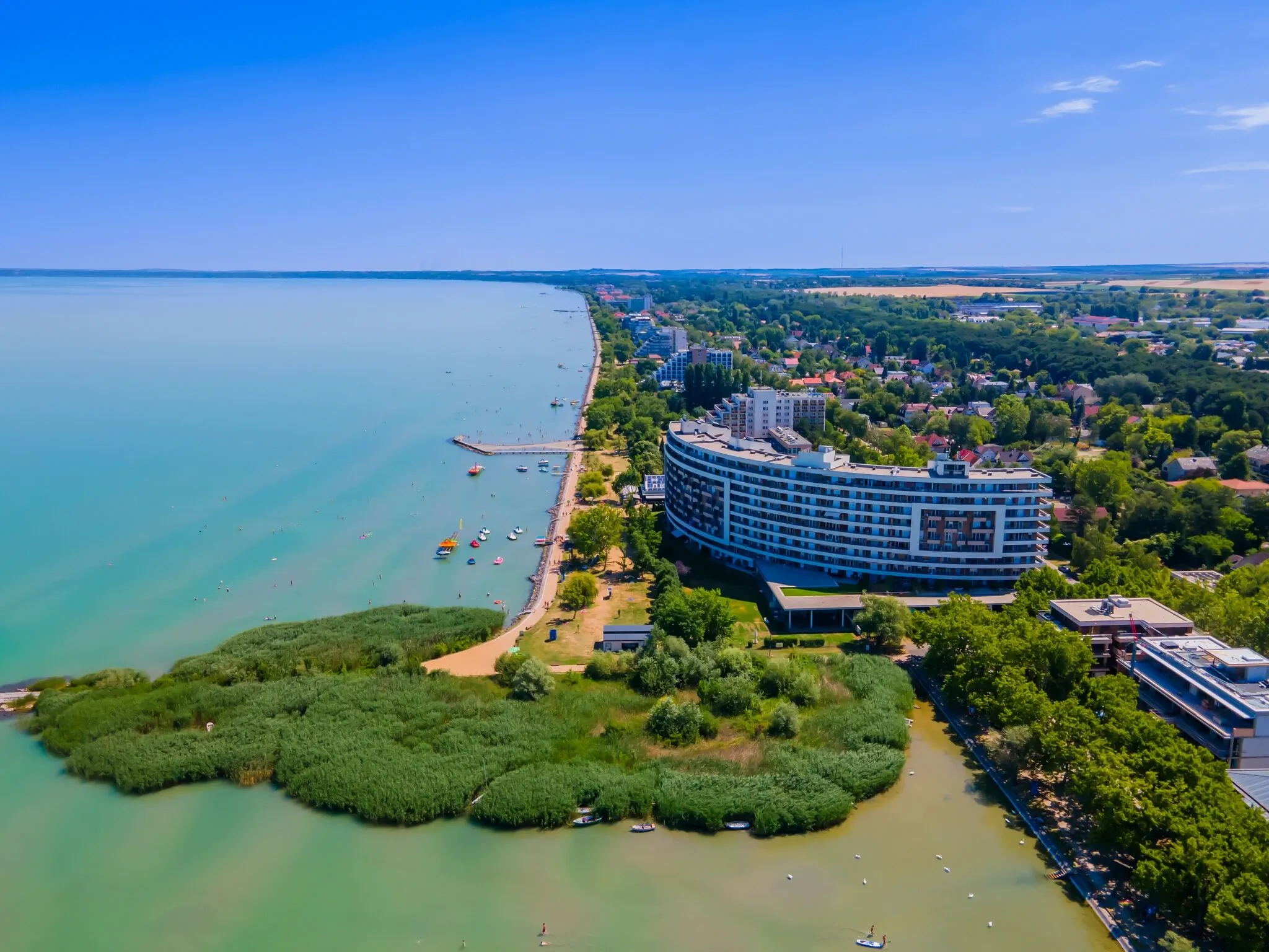 Club 218 Palazzo Wellness Apartman Siófok – Siófok, Ungaria