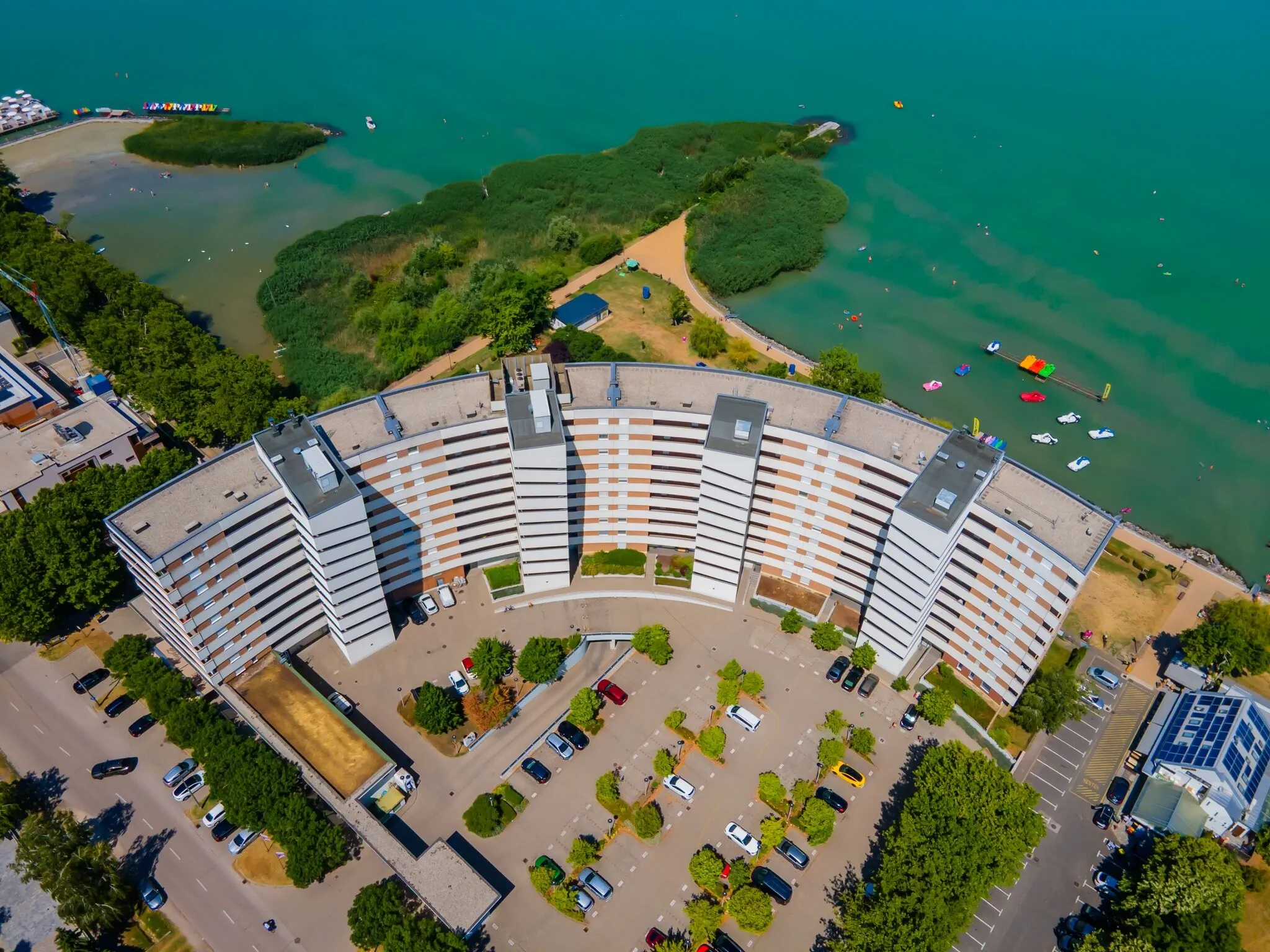 Club 218 Palazzo Wellness Apartman Siófok – Siófok, Ungaria