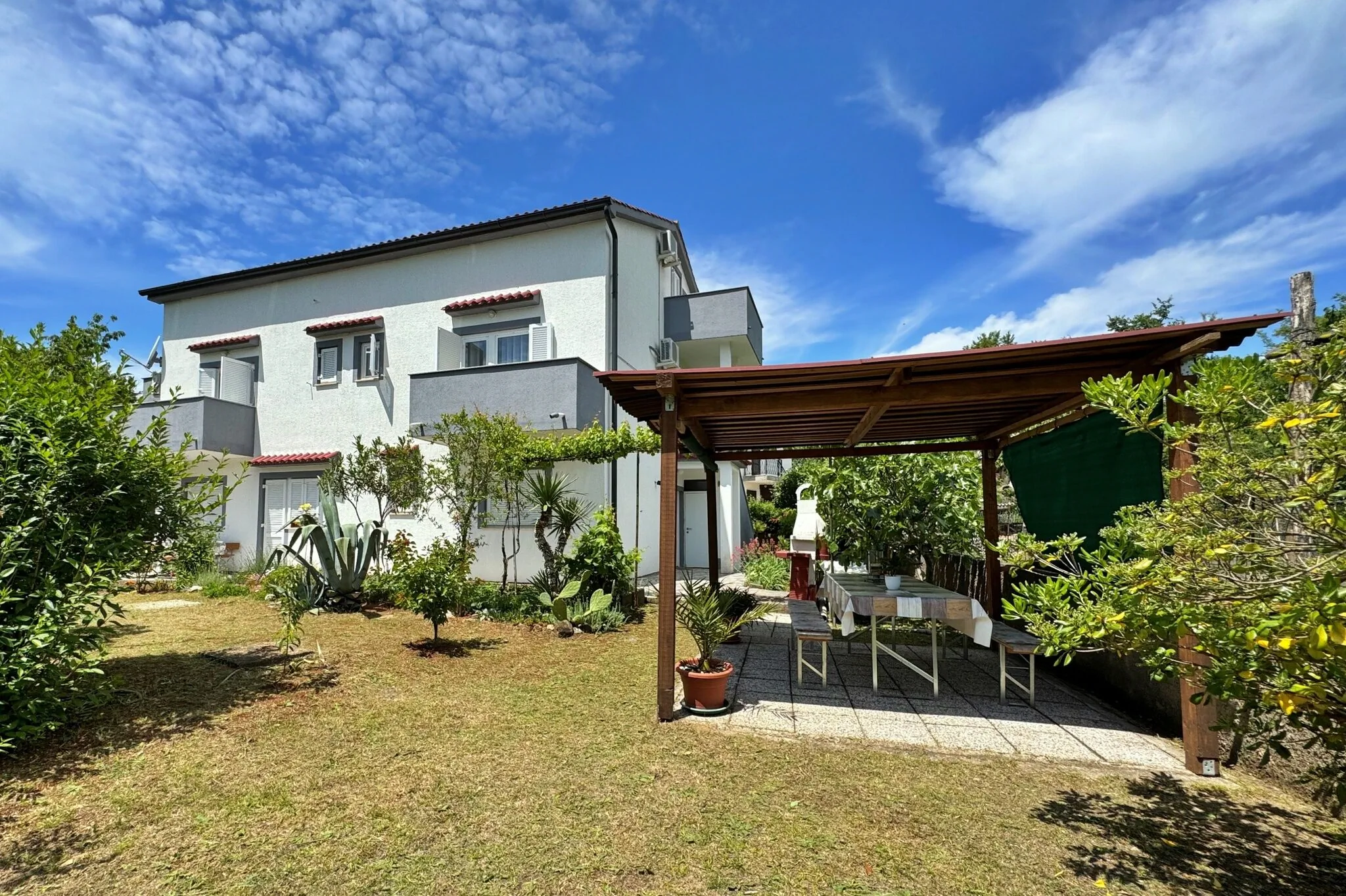 Apartmani Nikolic Šilo – Šilo, Croația