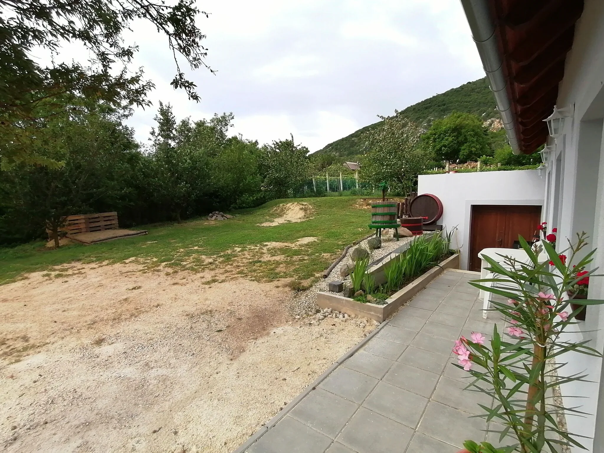 Fehér Vendégház Balatonederics - foto 8