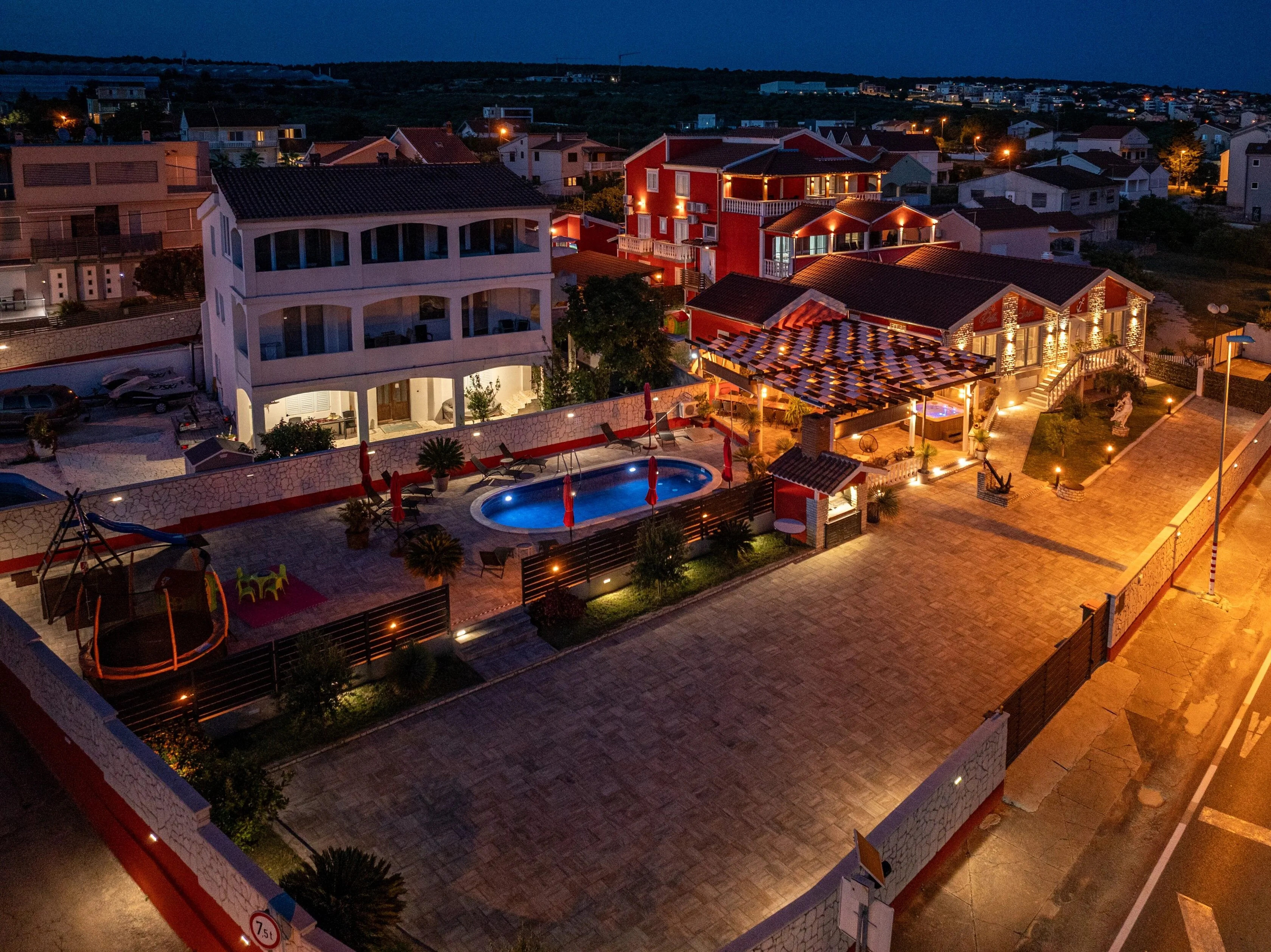 Luxury Villa With A Swimming Pool Turanj, Biograd - 18216 Turanj – Turanj, Croația