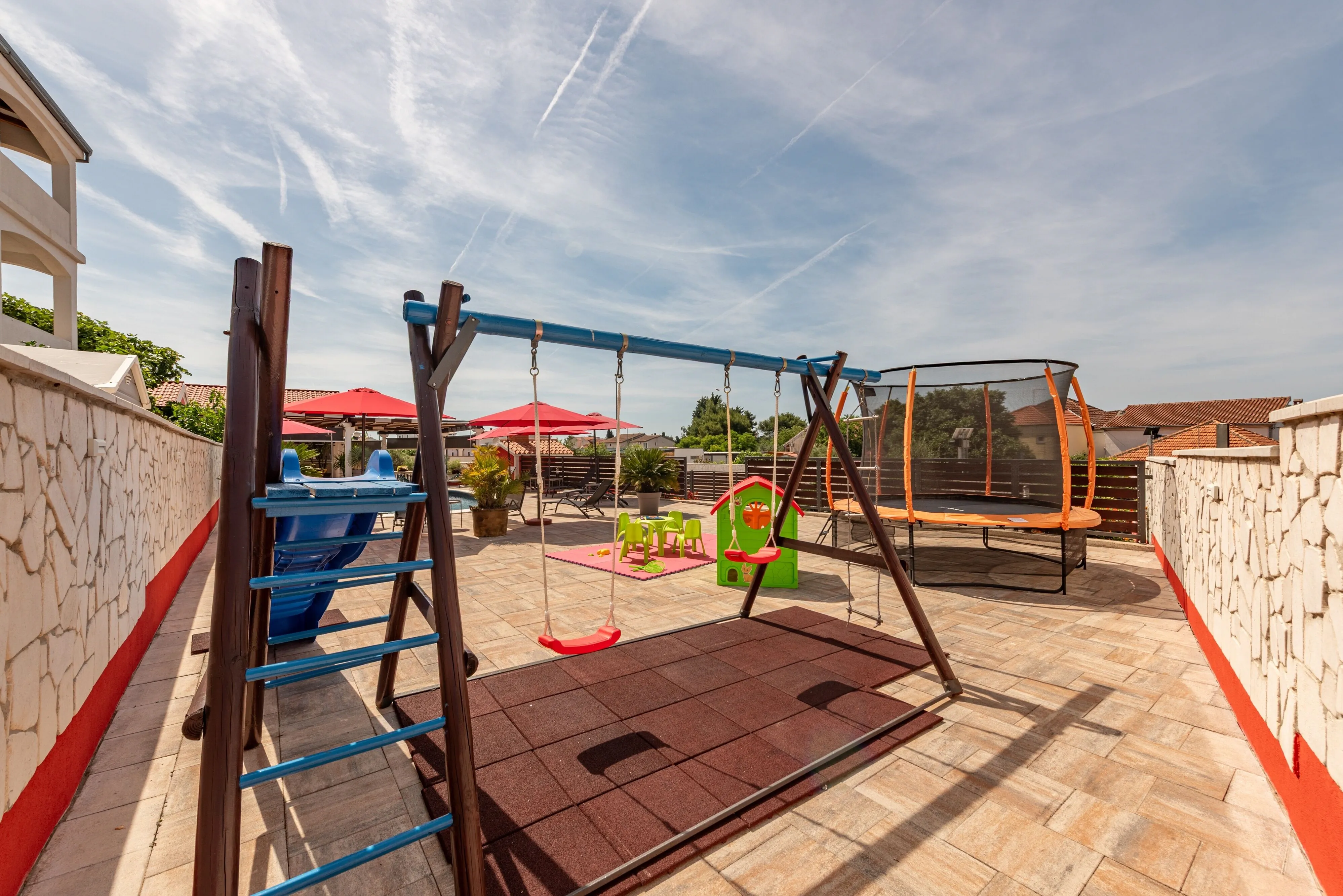 Luxury Villa With A Swimming Pool Turanj, Biograd - 18216 Turanj – Turanj, Croația