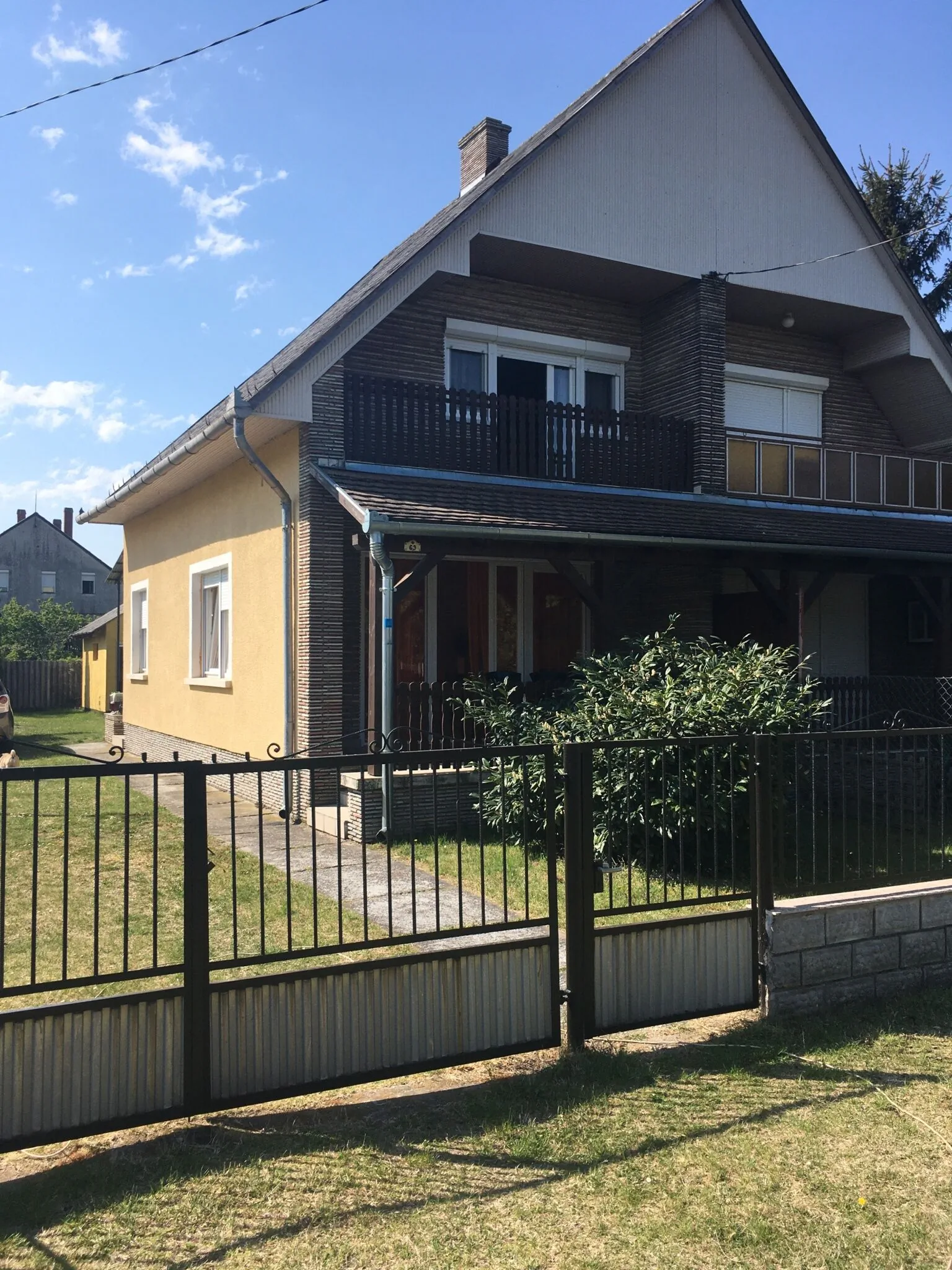 Vikrics Apartman Balatonmáriafürdő – Balatonmáriafürdő, Ungaria