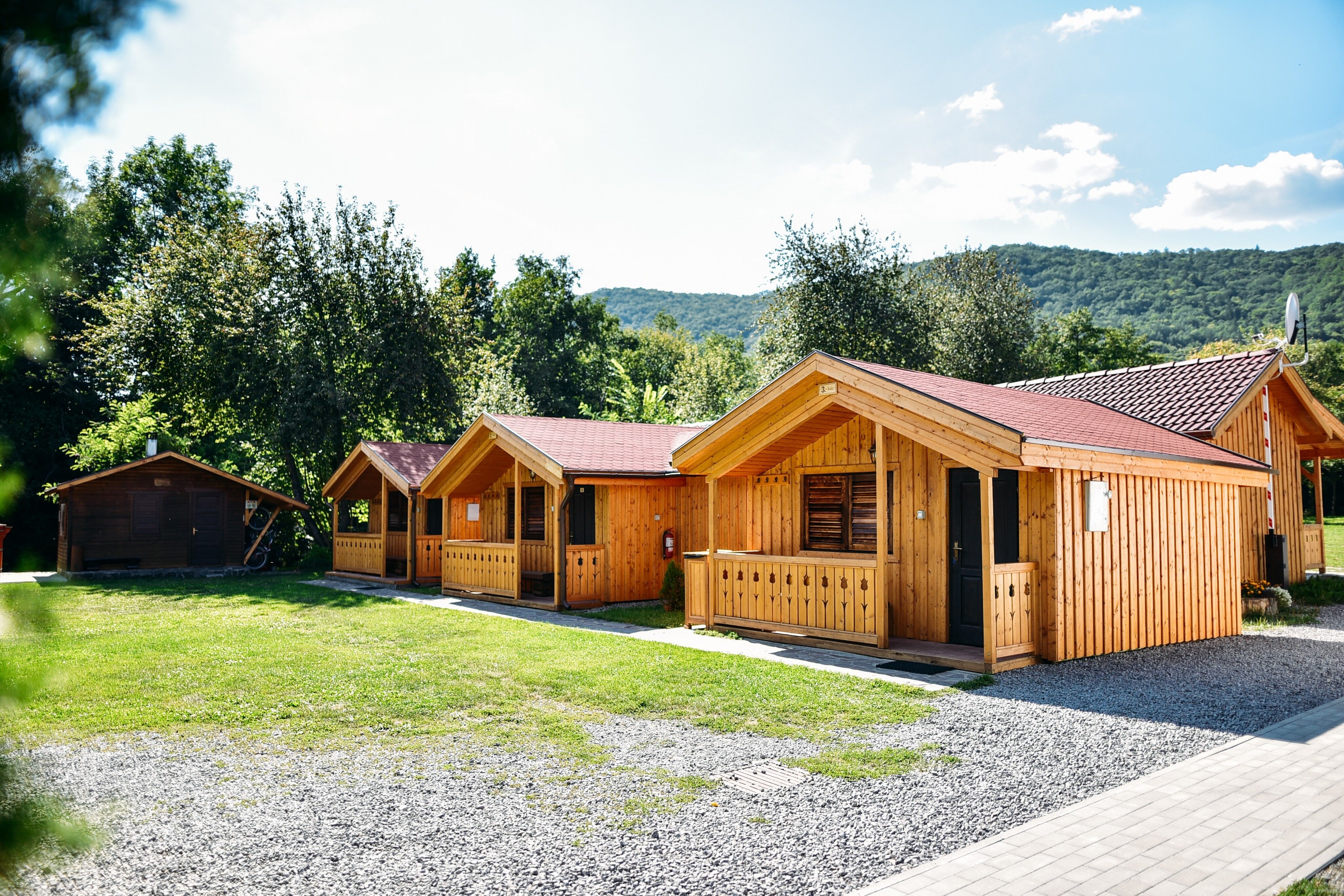 Pensiunea și Camping Zetavár Sub Cetate – Sub Cetate, România