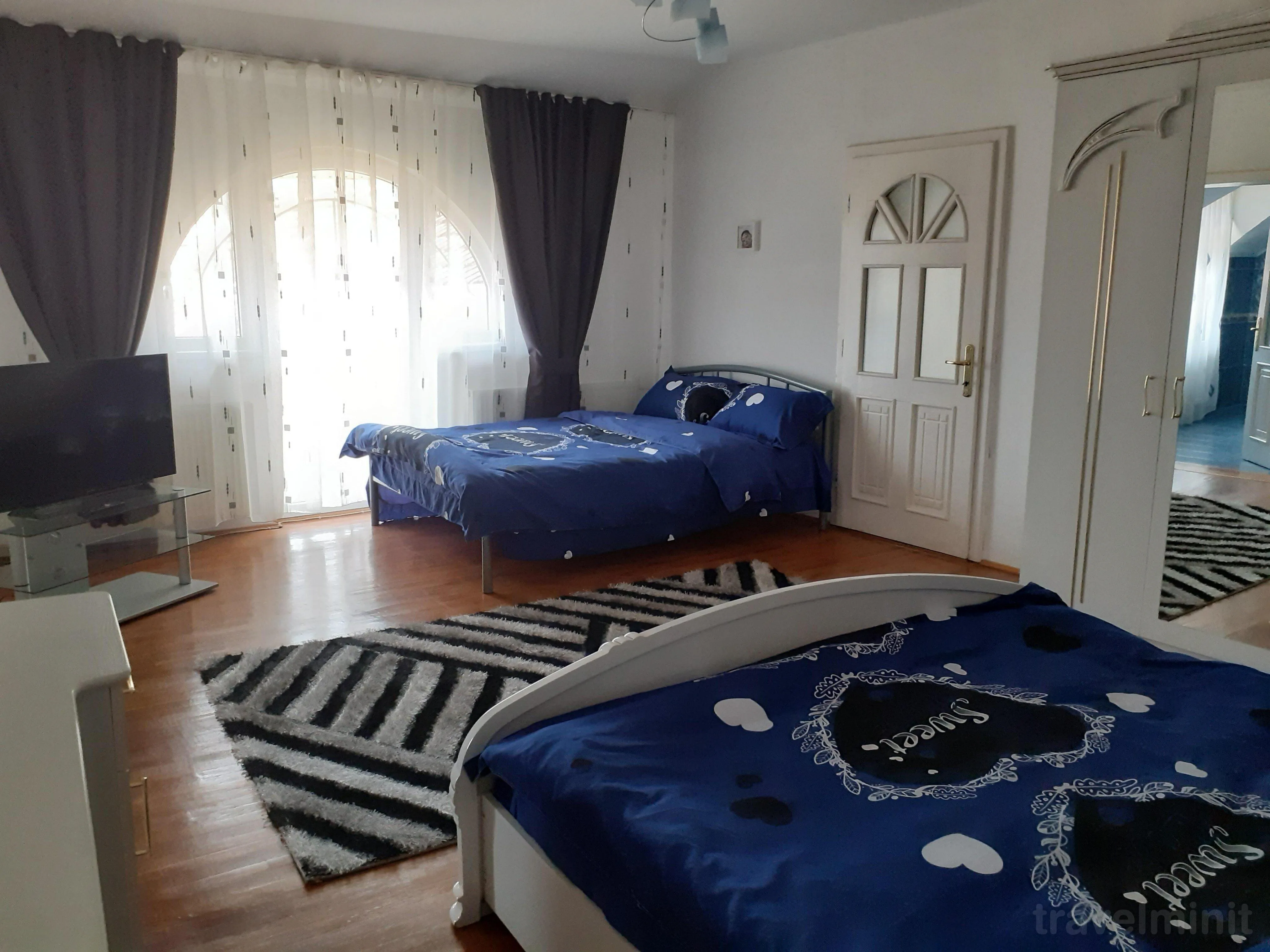 Vila Pietroasa – Pietroasa, România