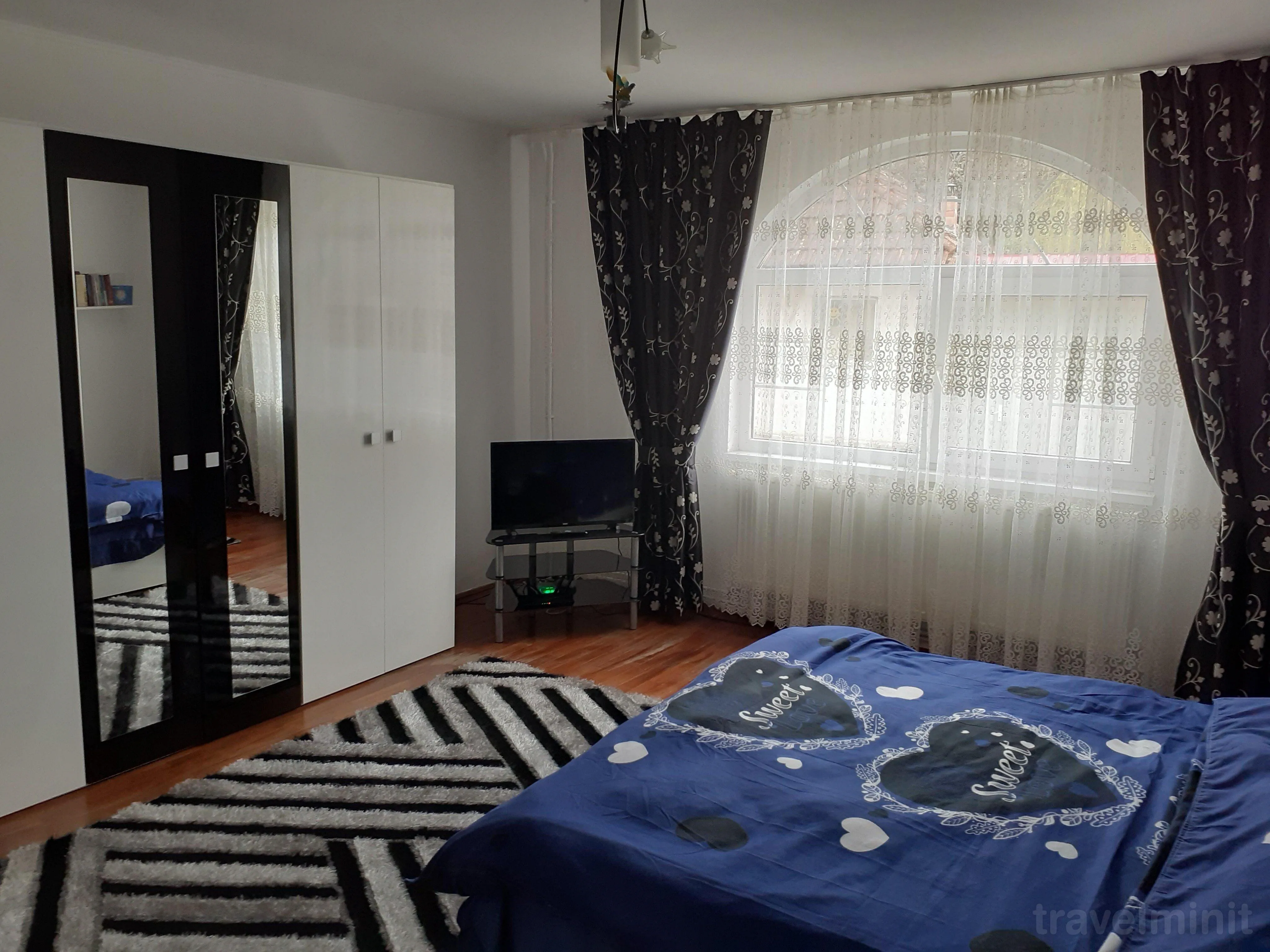 Vila Pietroasa – Pietroasa, România