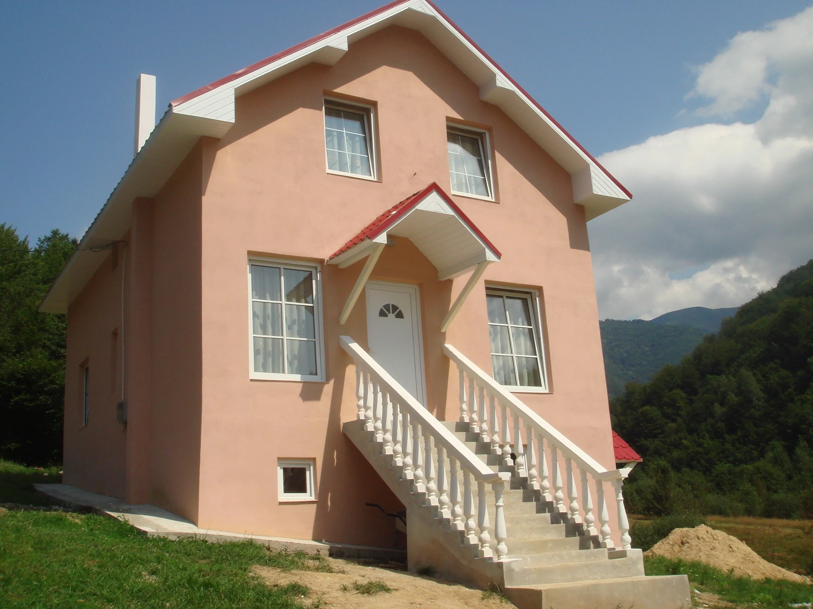 Vila Fabiale Pietroasa - foto 2