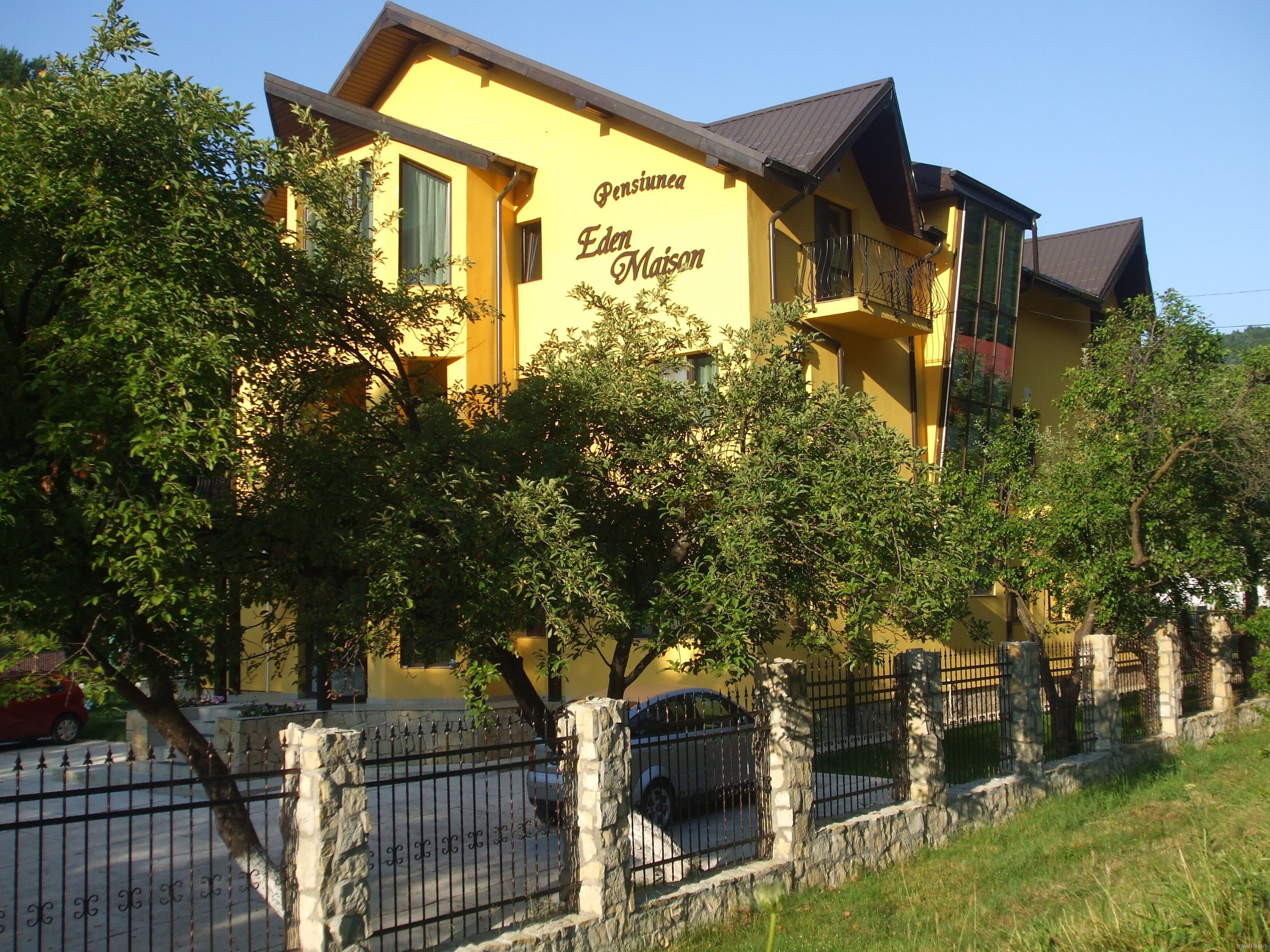Pensiunea Eden Maison Slănic Moldova – Slănic-Moldova, România