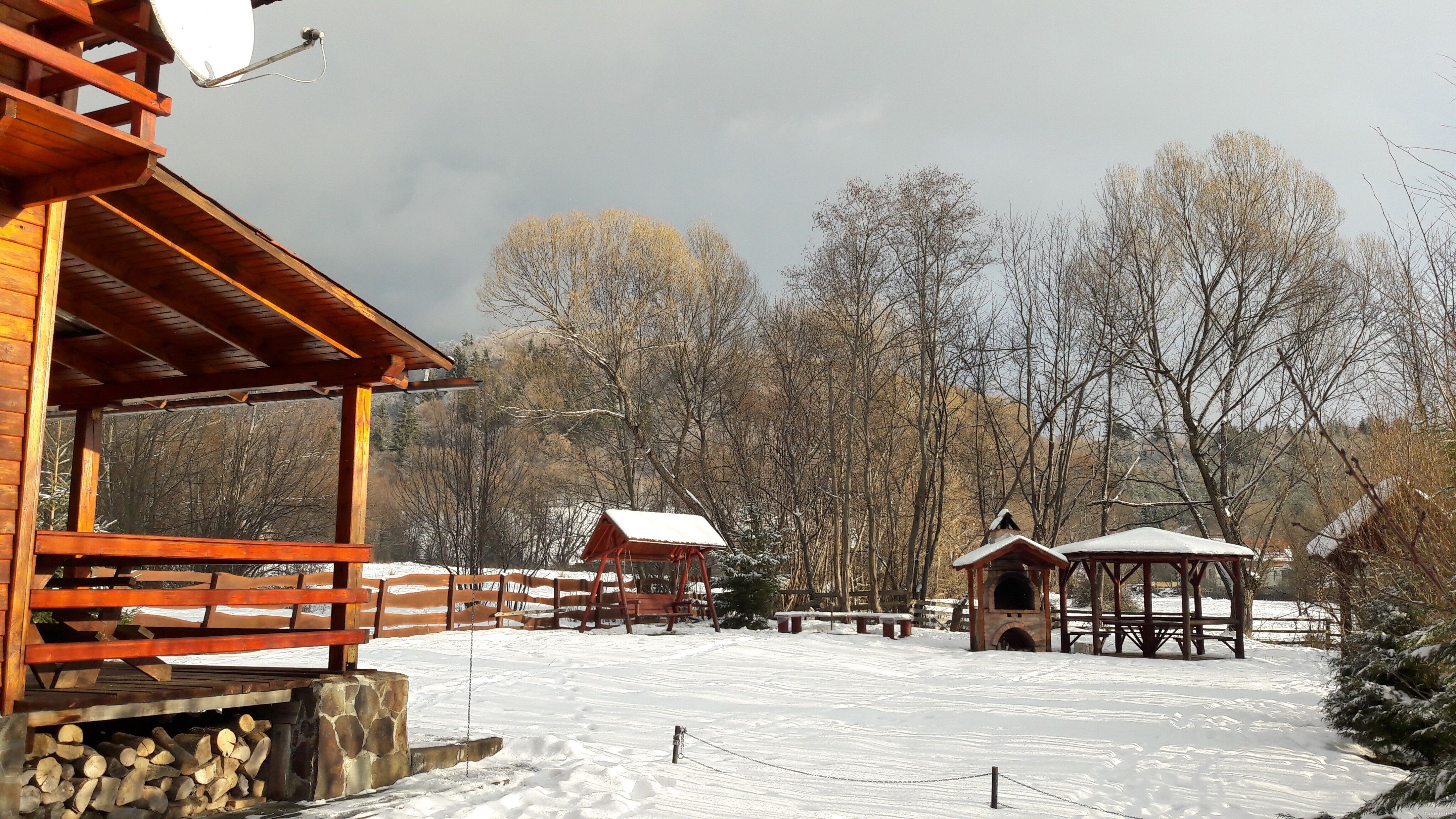 Cabana Hunor-Magor Izvoare – Izvoare, România