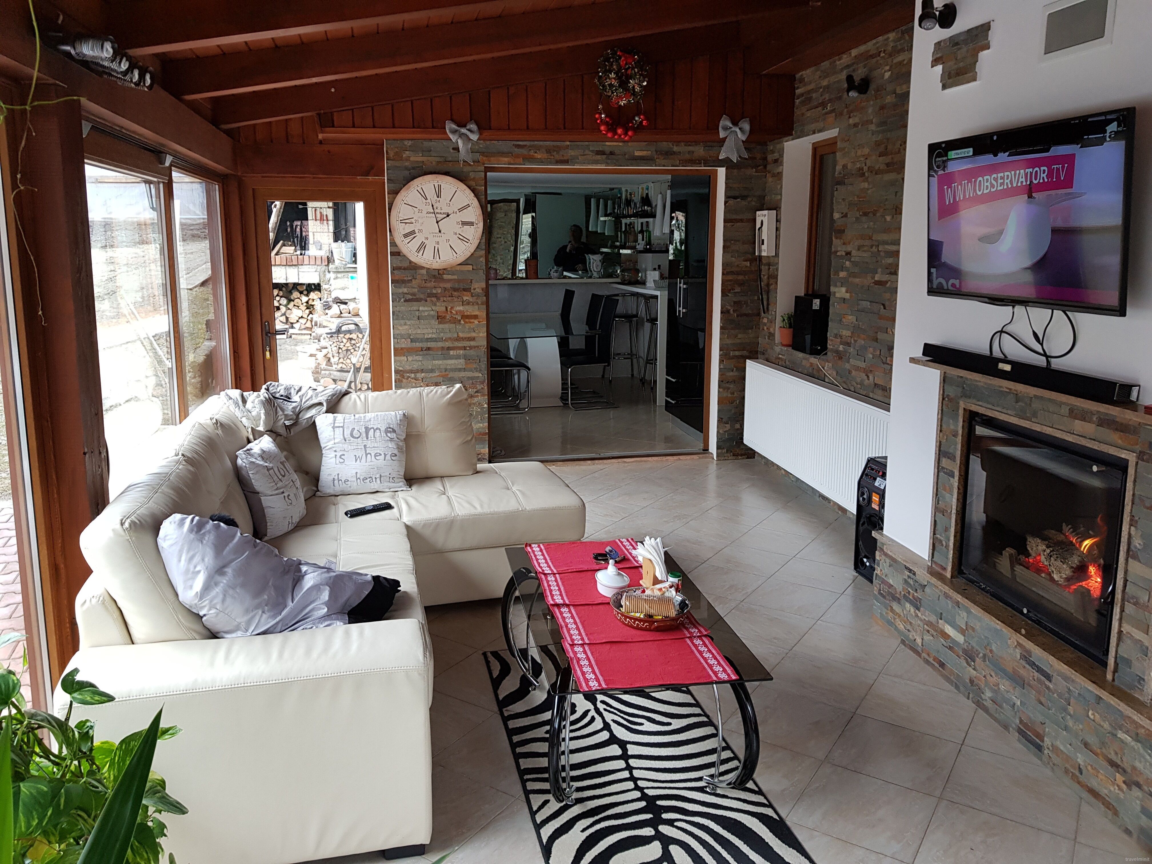 Vila Casa cu Muri Târgu Ocna – Târgu Ocna, România