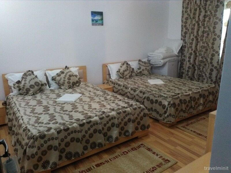 Casa Evelin 2 Mai - foto 1