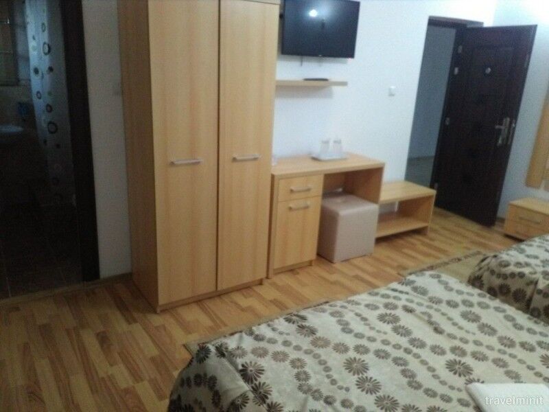 Casa Evelin 2 Mai - foto 3