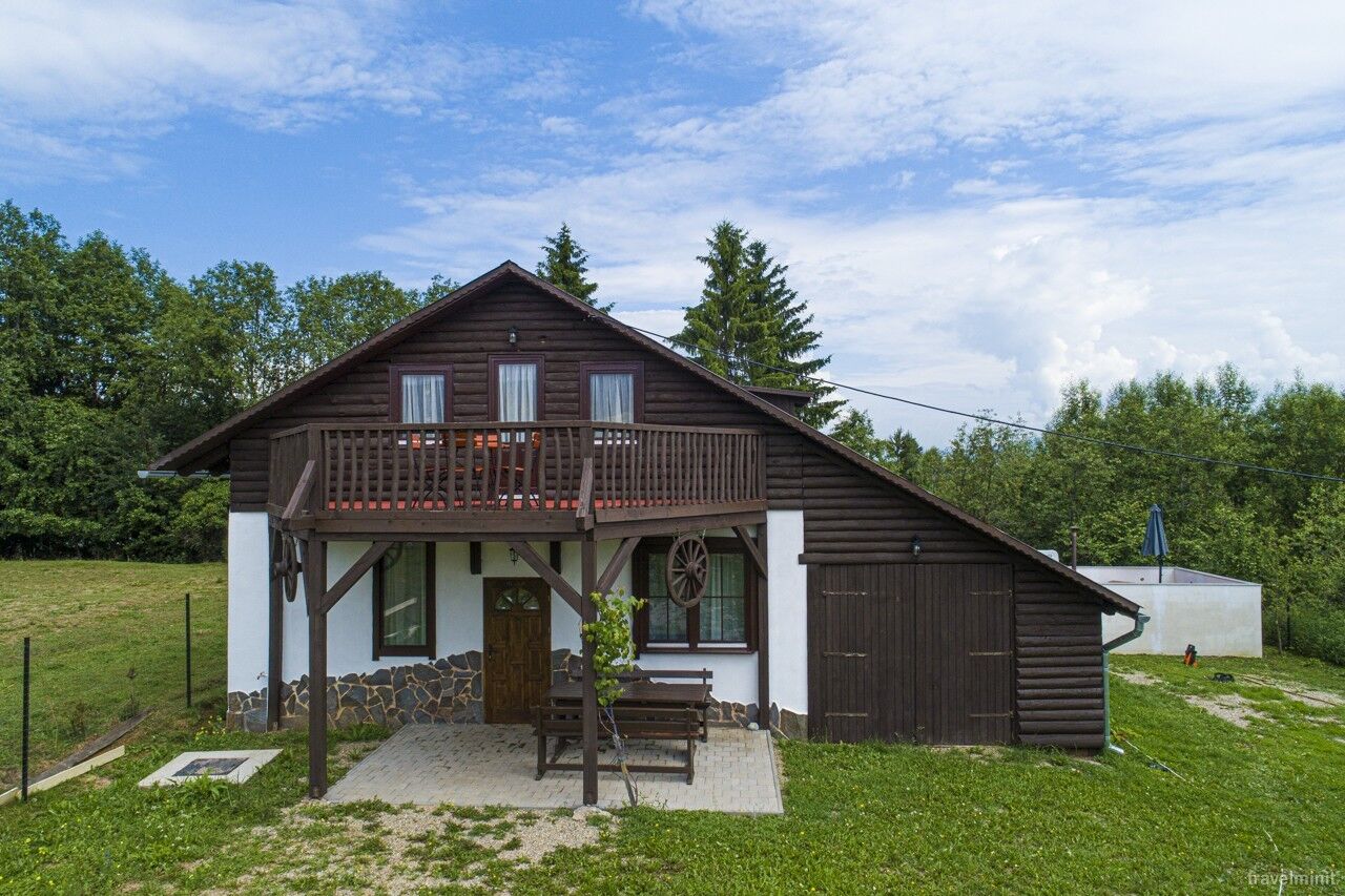 Casa de oaspeți Kristóf Ciumani – Ciumani, România