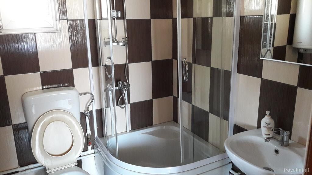 Cabana Vladimir Cusuiuș – Cusuiuş, România