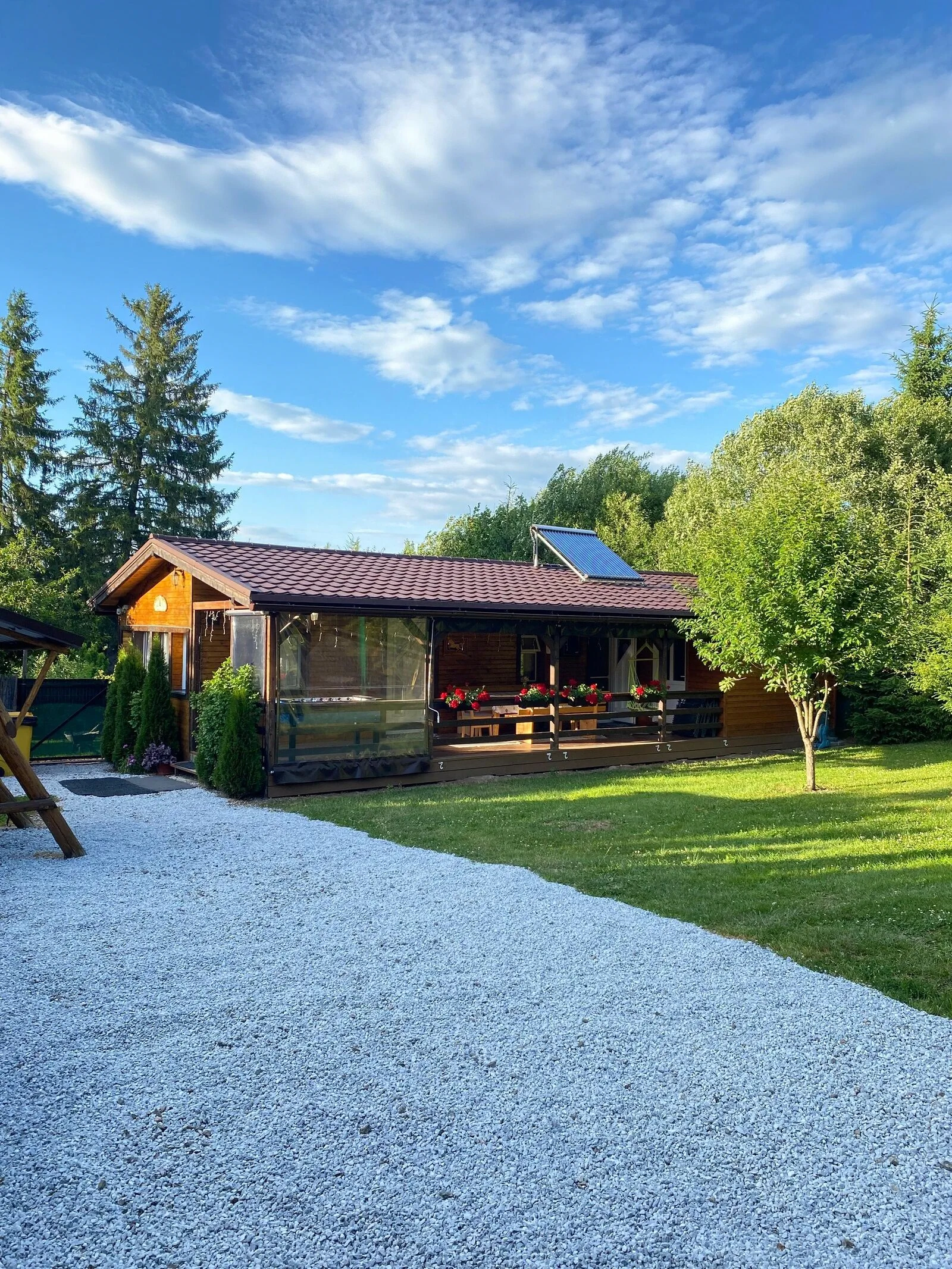 Casa de oaspeți Pinul Argintiu Borzont - foto 1