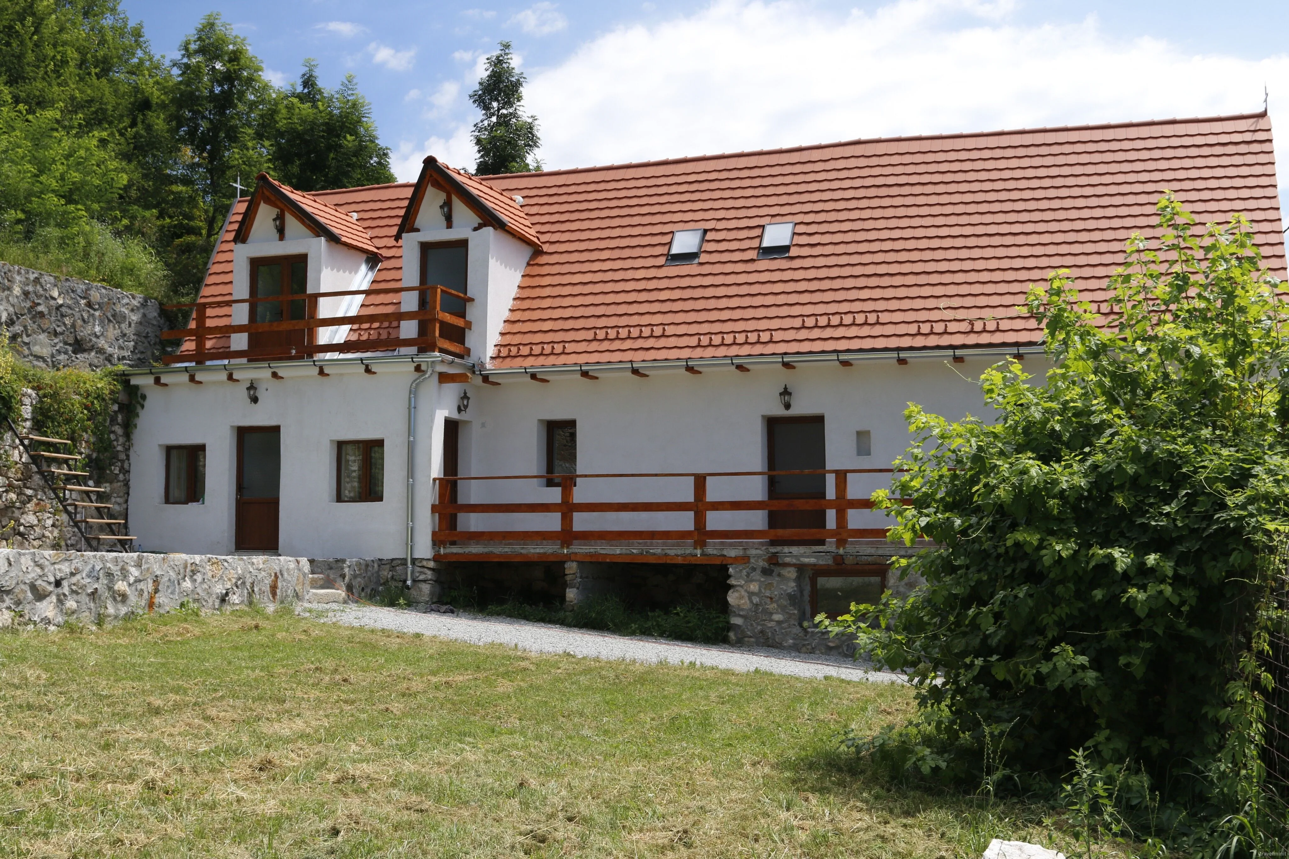 Nera House Ilidia - foto 1