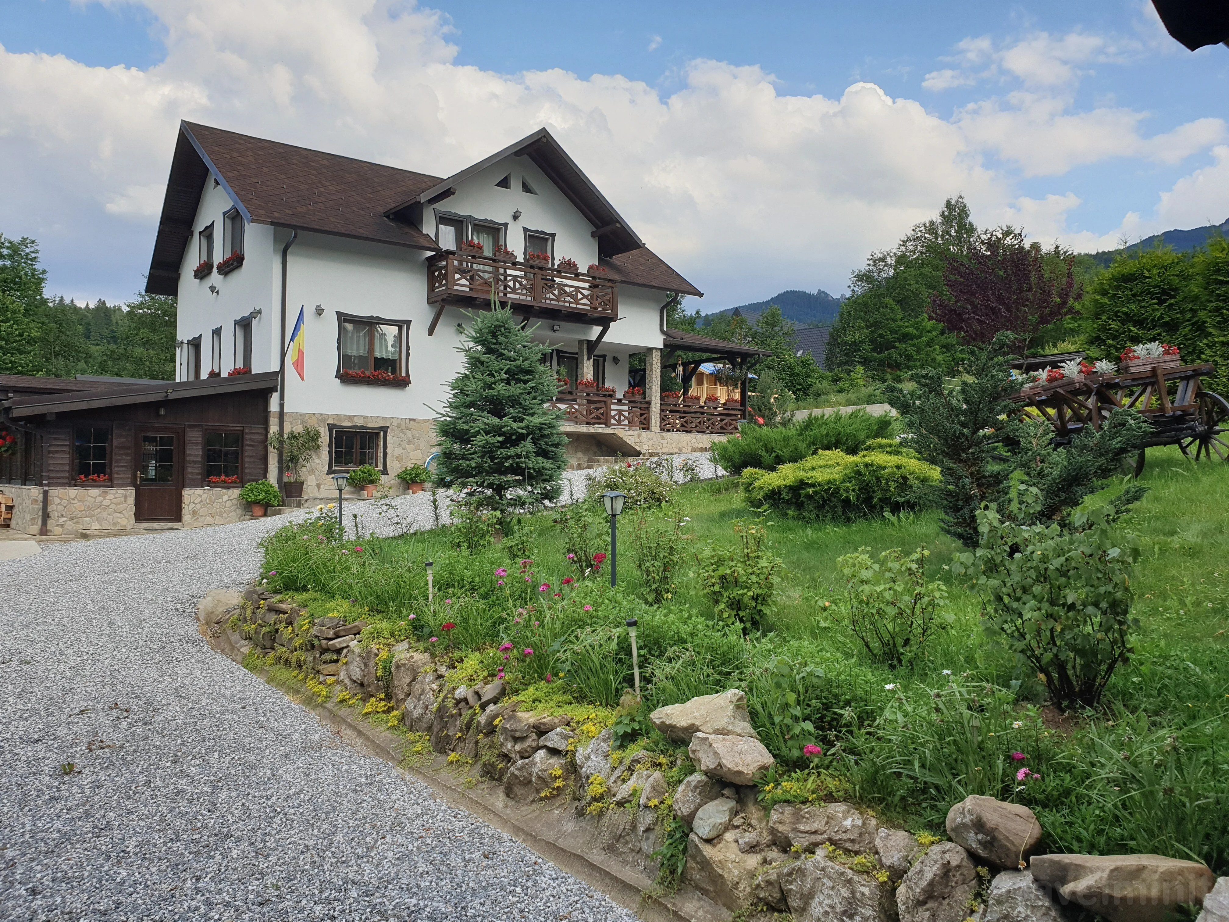 Casa Izvorul Rarăului Câmpulung Moldovenesc - foto 9