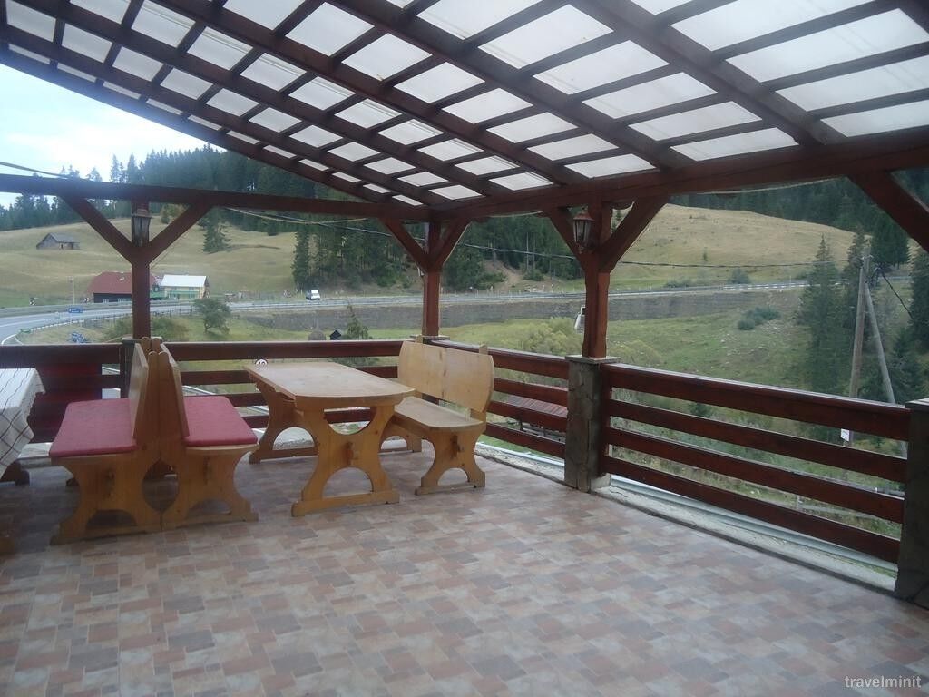 Pensiunea Tihuta Piatra Fântânele – Piatra Fântânele, România