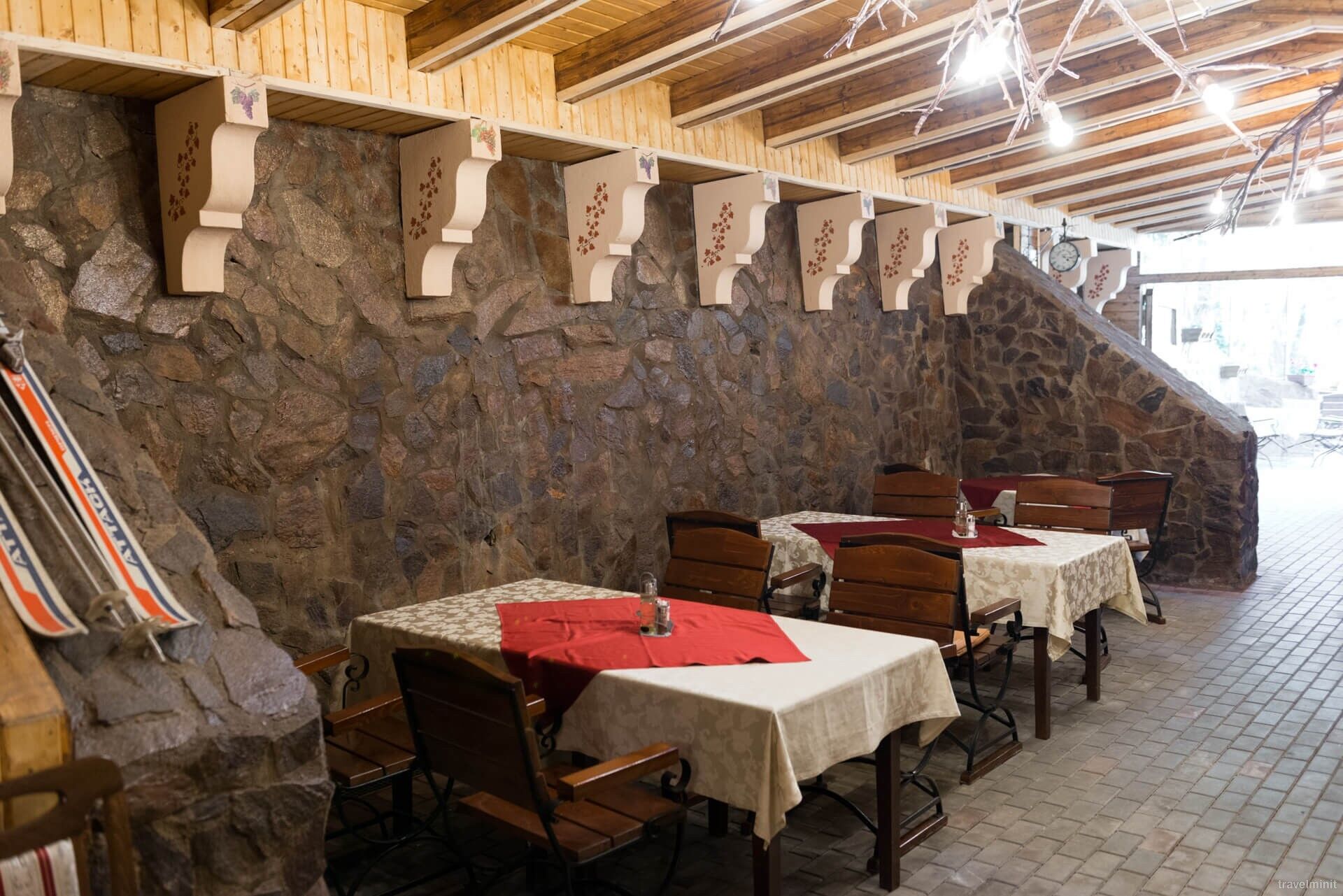 Hotel Perla Oltului Căciulata – Căciulata, România