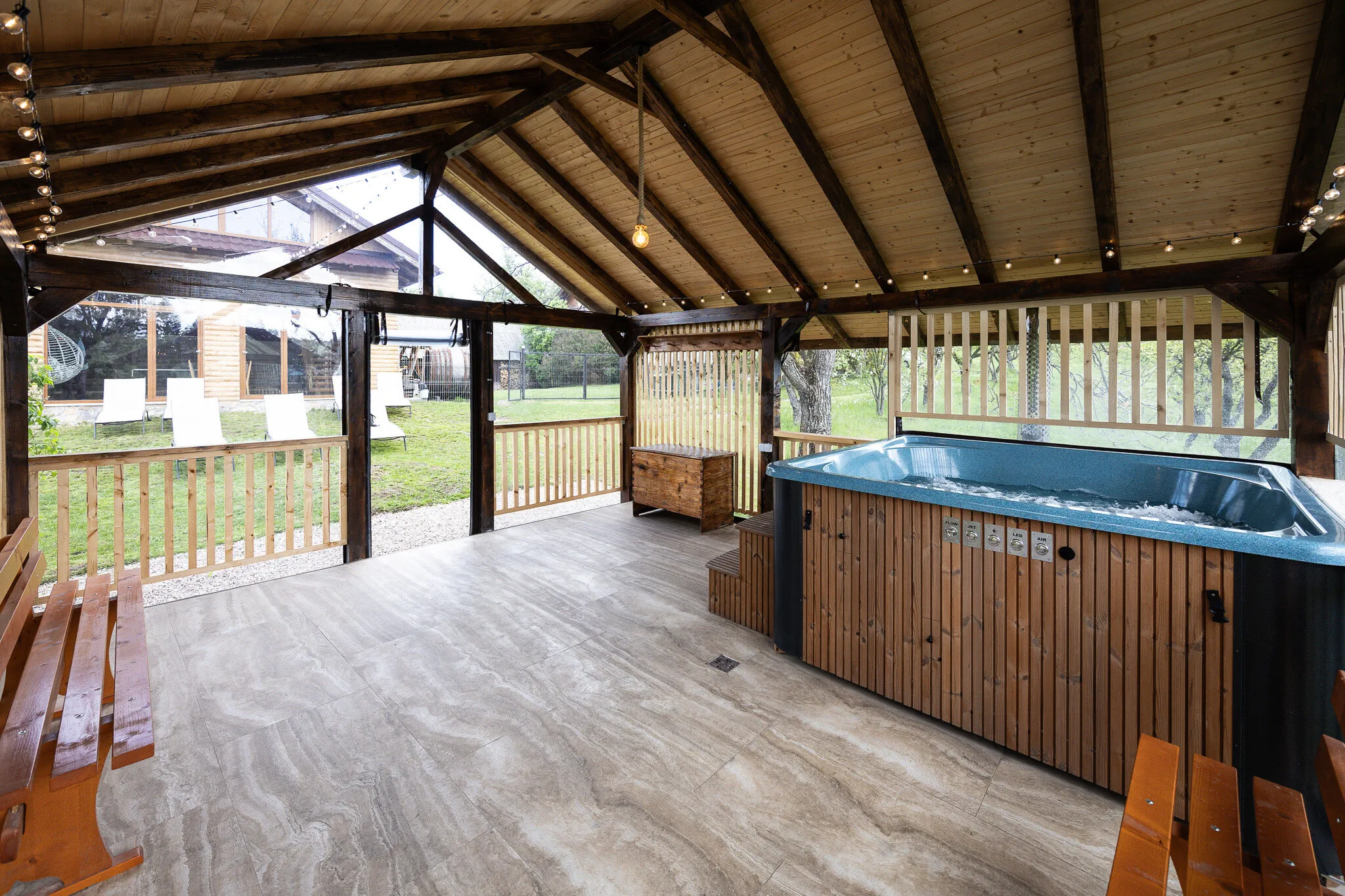 Cabana din Dâmb Râșca – Râșca, România