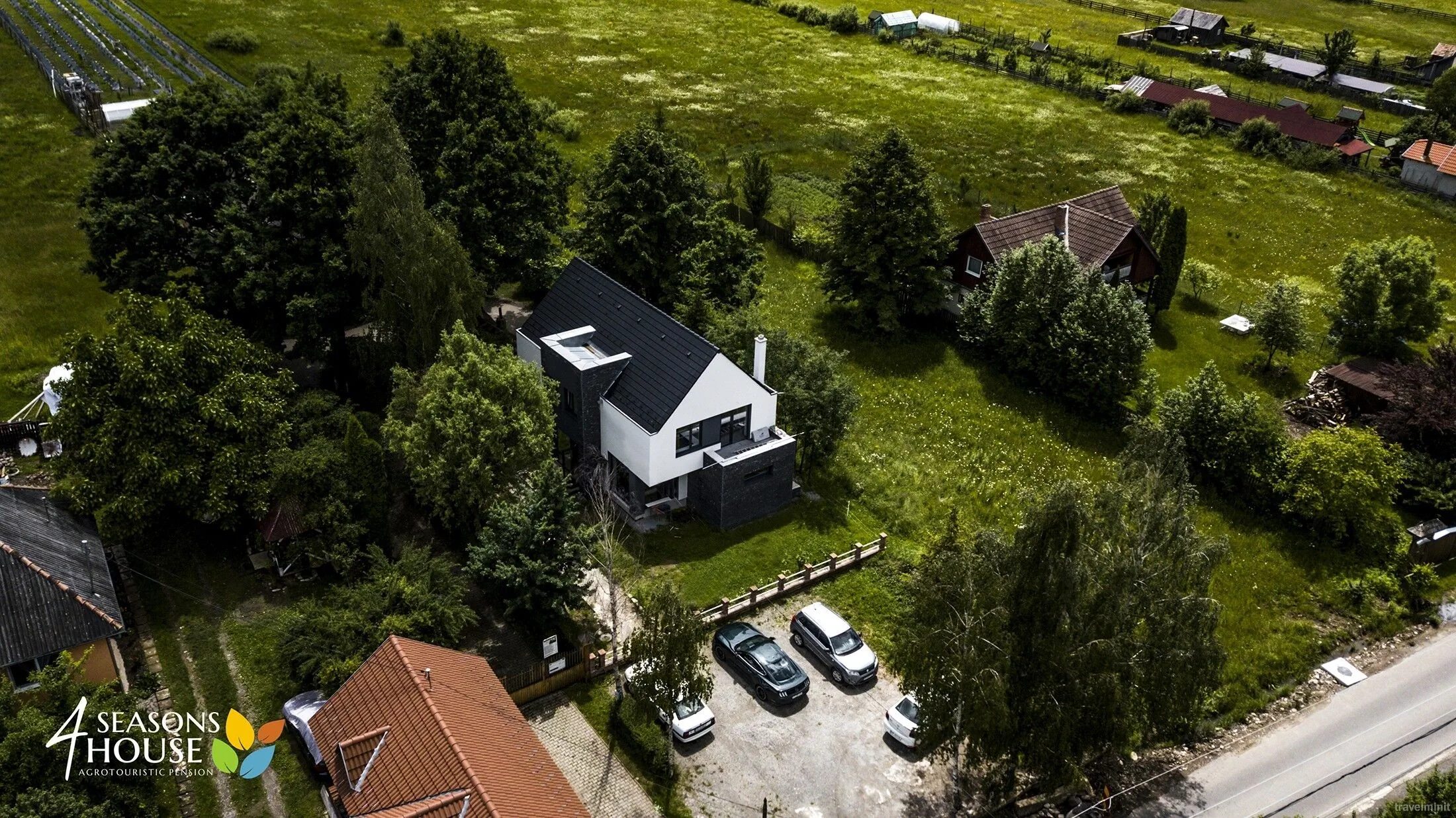 Casa de 4 anotimpuri Sub Cetate – Sub Cetate, România