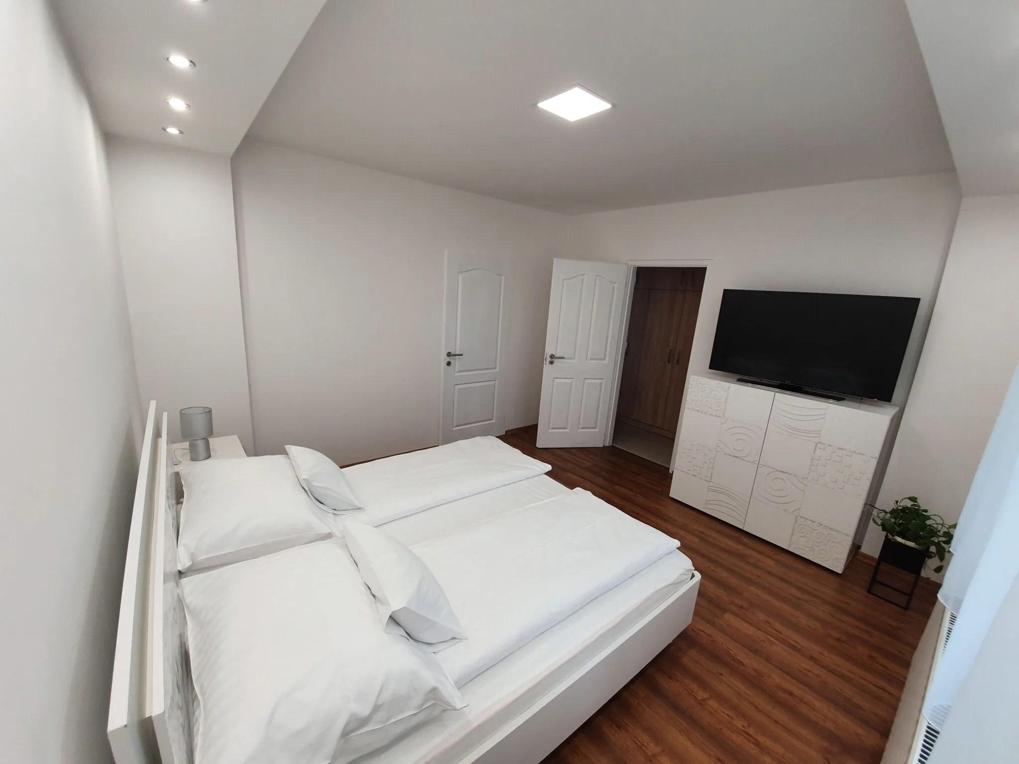 Mátrix Apartman Békéscsaba – Bichișciaba, Ungaria