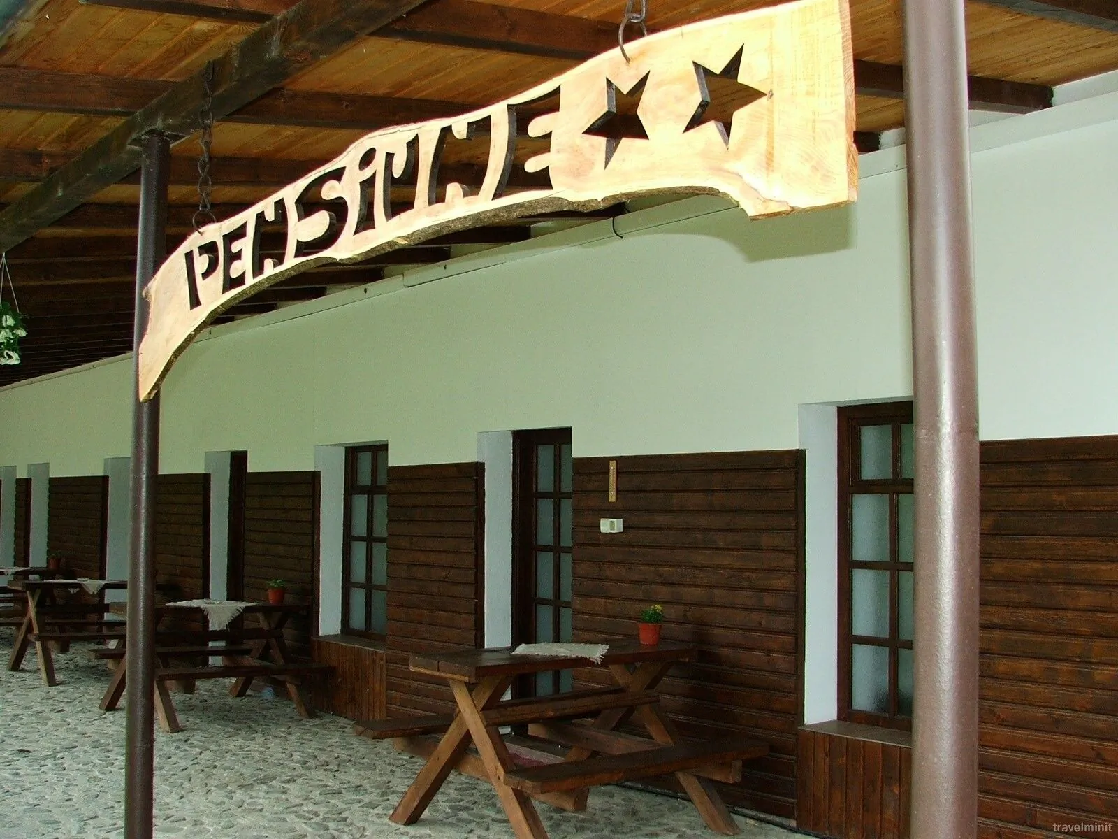 Pensiunea Elza Corbeni - foto 1
