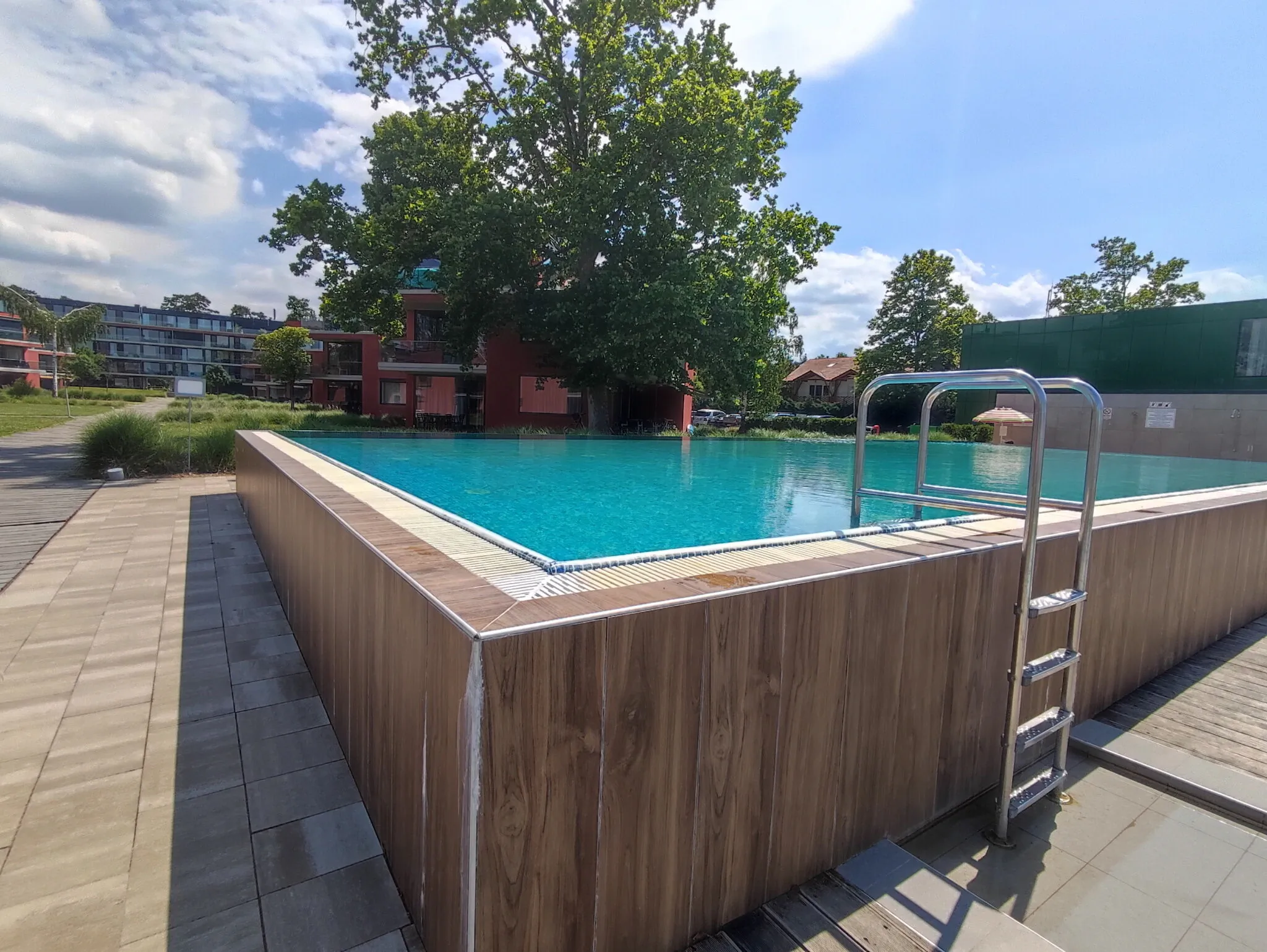 Soleil Apartmanok Balatonlelle – Balatonlelle, Węgry