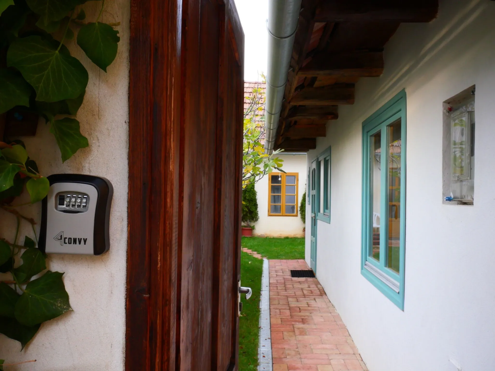 Tettyei Házikó Apartman Pécs – Pecz, Węgry