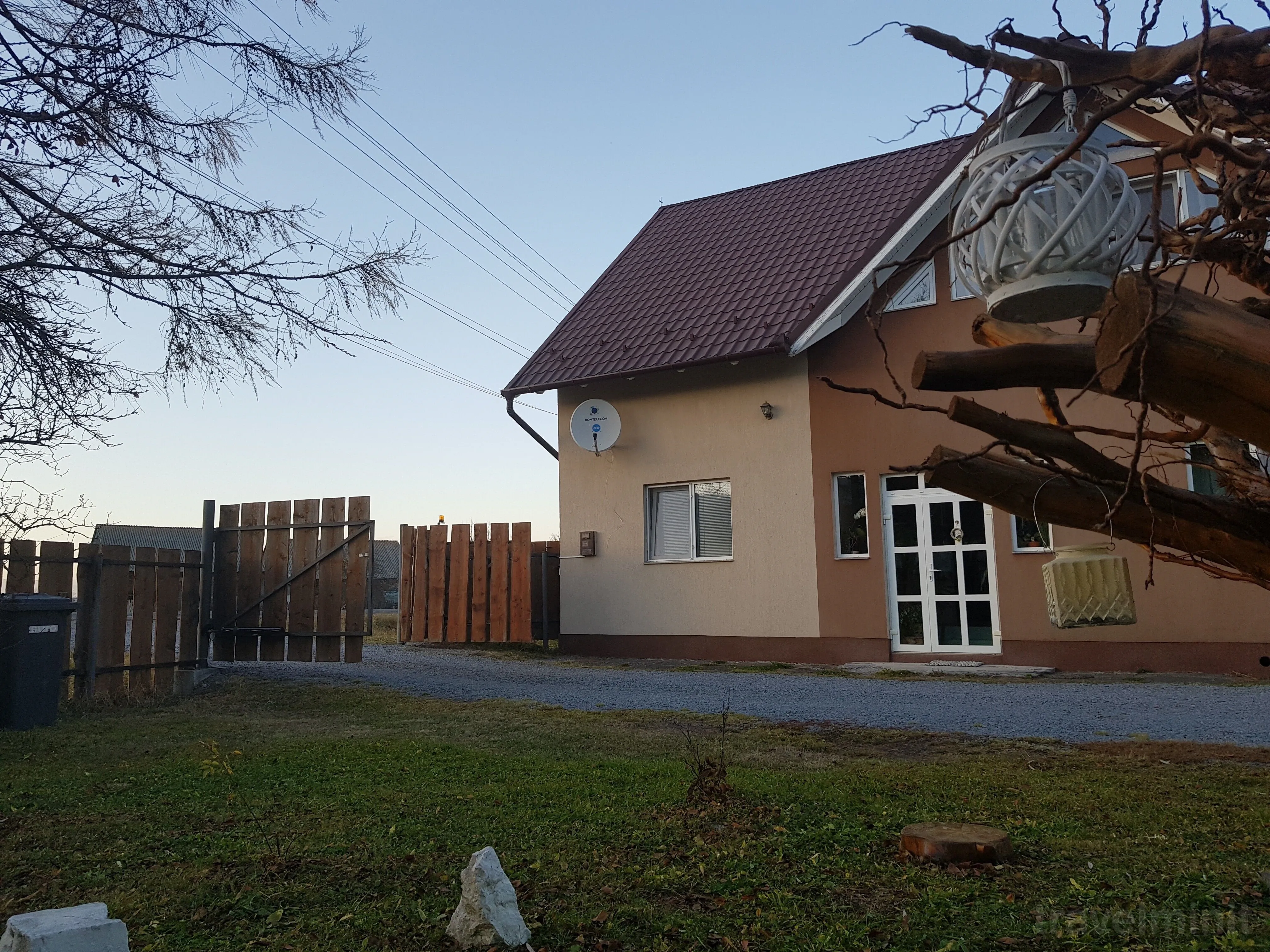 Casa de oaspeți Elza Suseni – Suseni, România