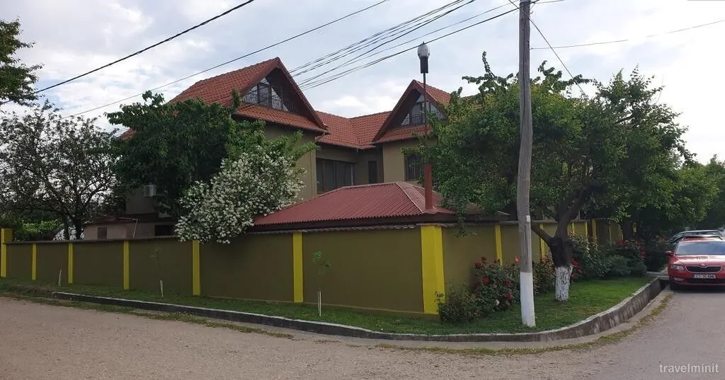 Vila Mugur 2 Mai - foto 2