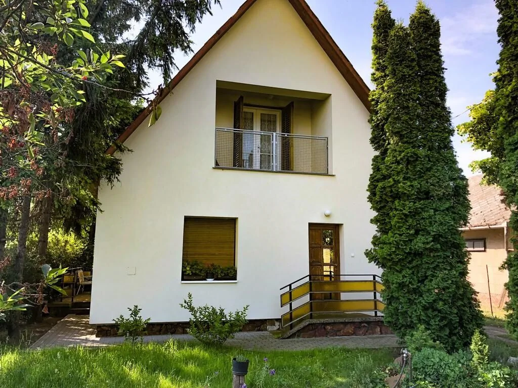 Hársfa Apartman Balatonlelle – Balatonlelle, Ungaria