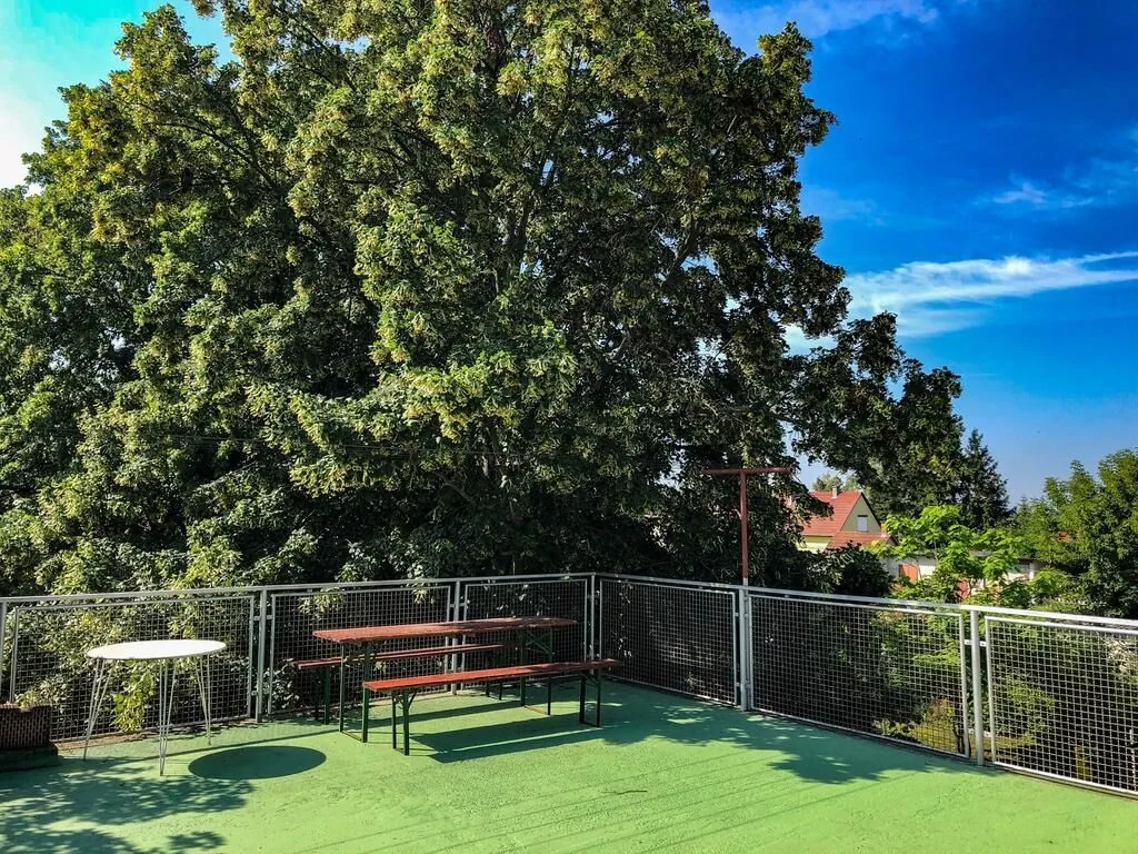 Hársfa Apartman Balatonlelle – Balatonlelle, Ungaria