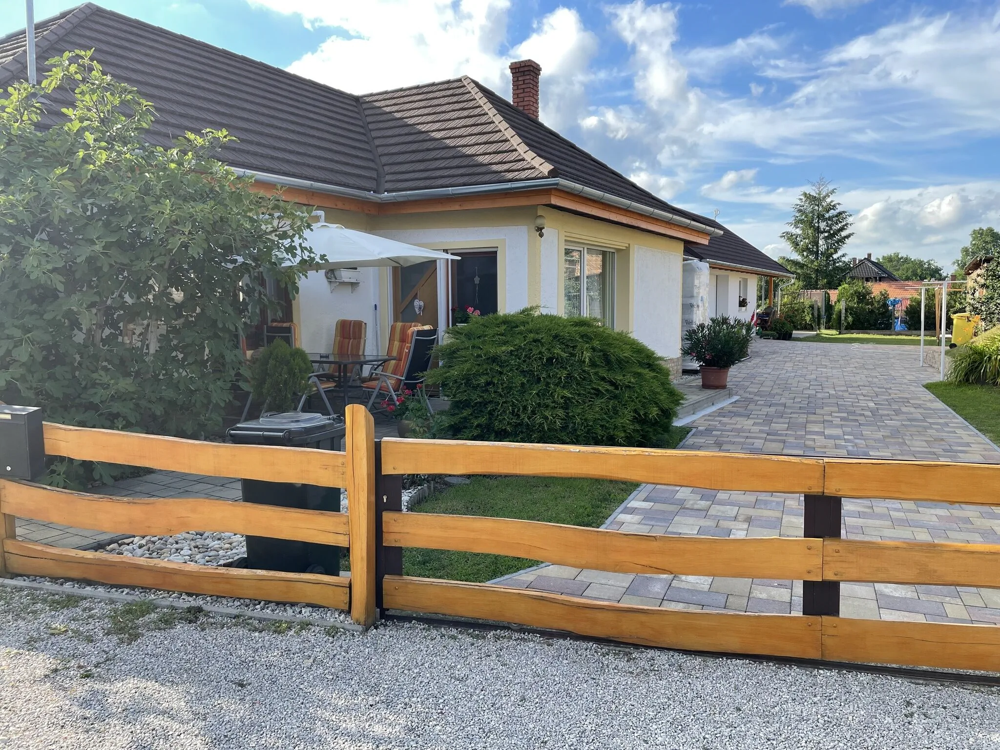 Pol-Lak Apartman Szőlősgyörök – Szőlősgyörök, Ungaria
