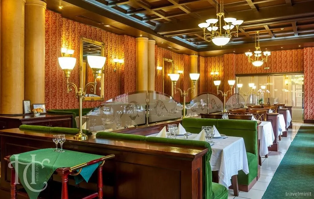 Hotel Capitol București – București, România