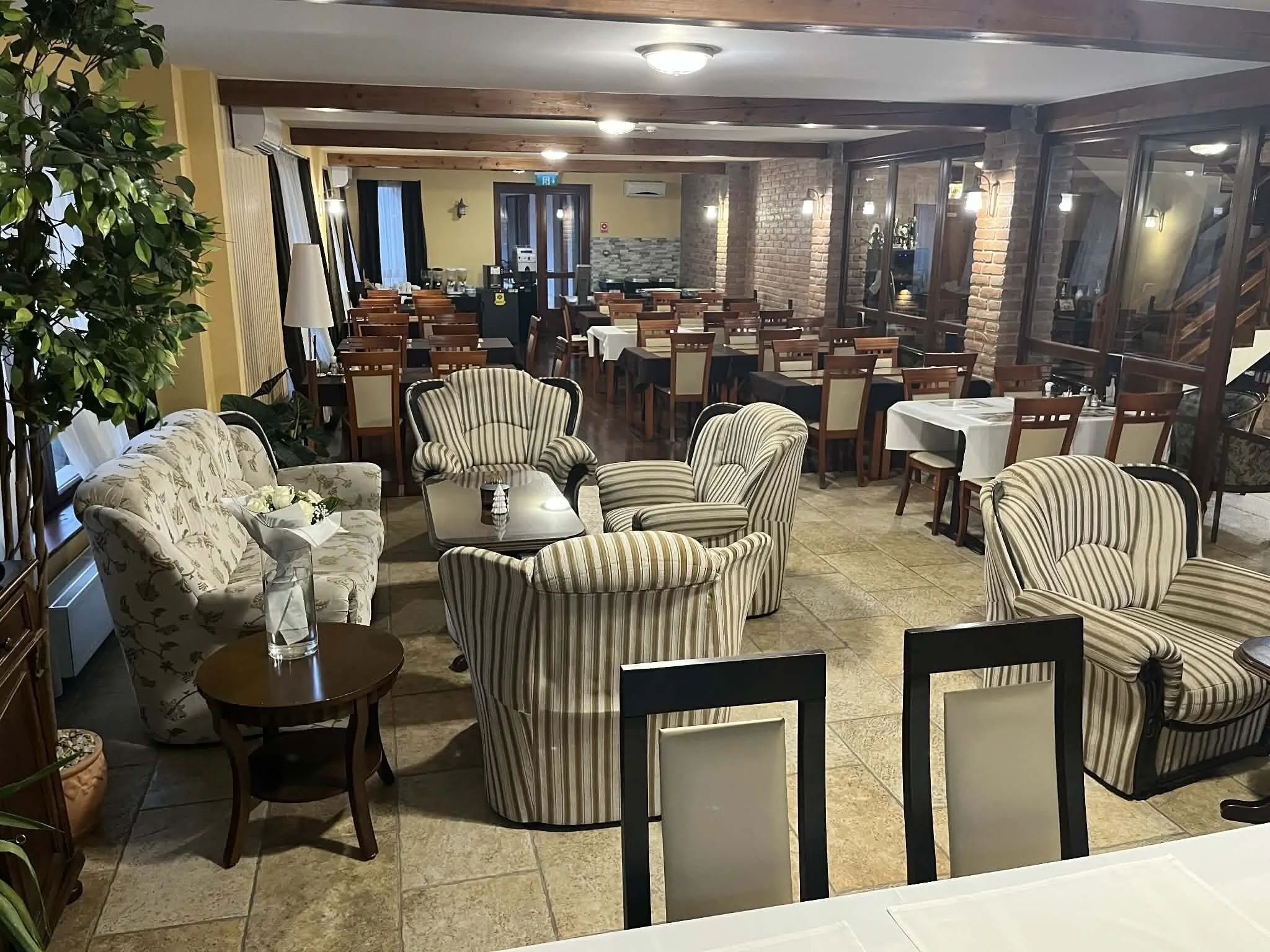 Brill Hotel Békéscsaba – Bichișciaba, Ungaria